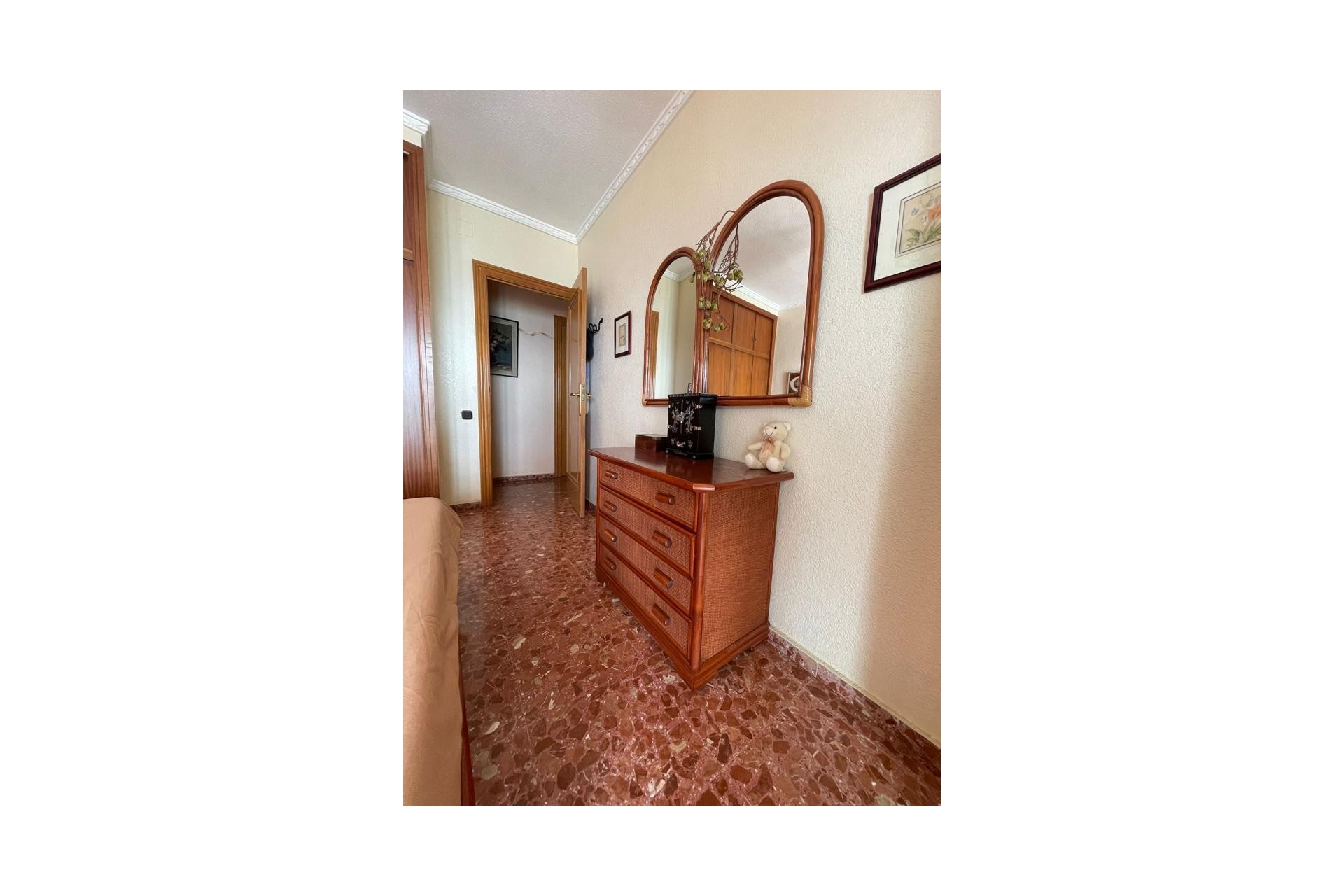 Resale - Apartment / flat -
Torrevieja - Costa Blanca