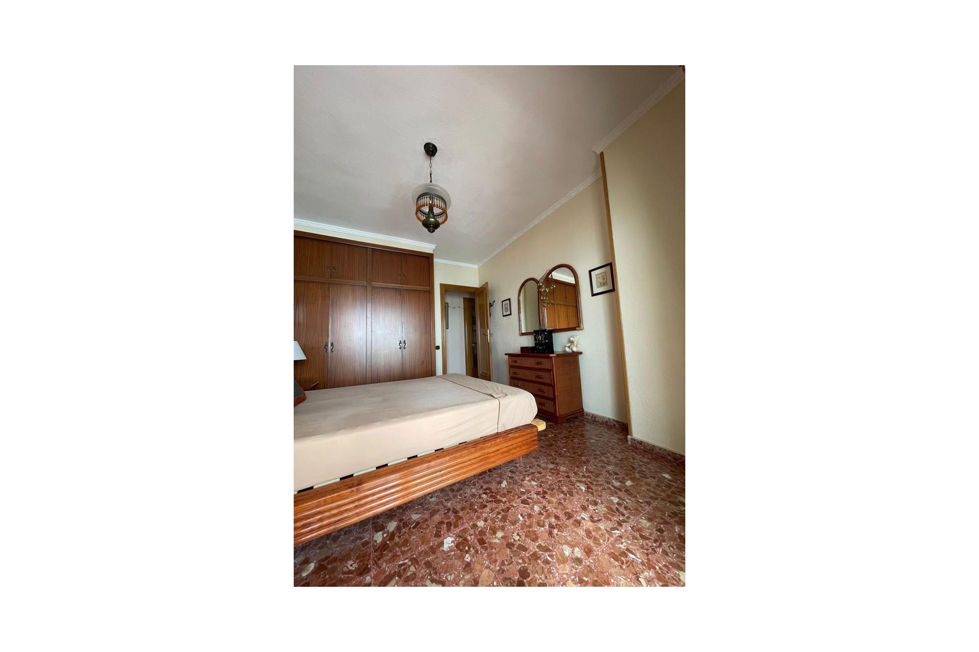 Resale - Apartment / flat -
Torrevieja - Costa Blanca