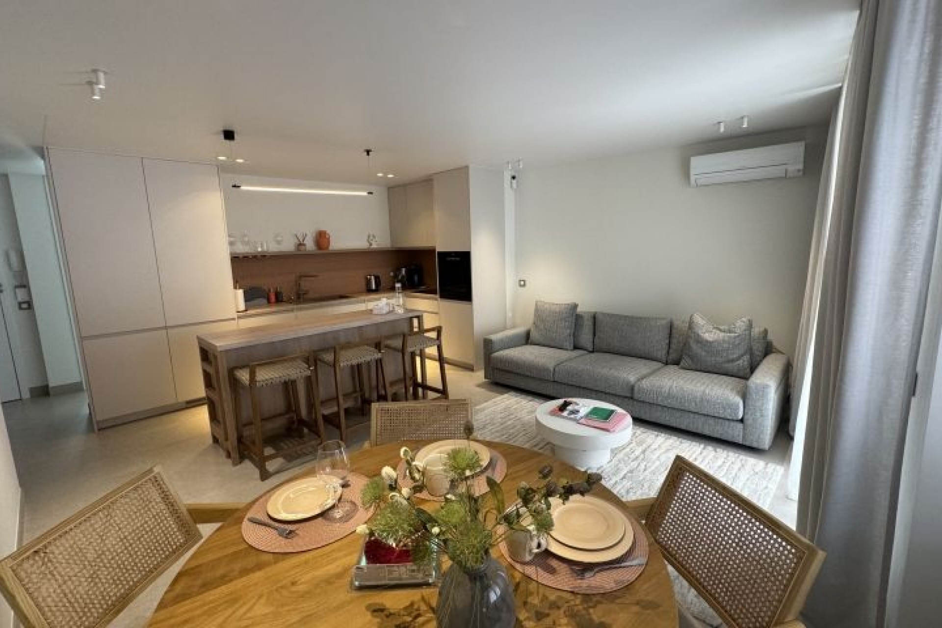 Resale - Apartment / flat -
Torrevieja - Costa Blanca