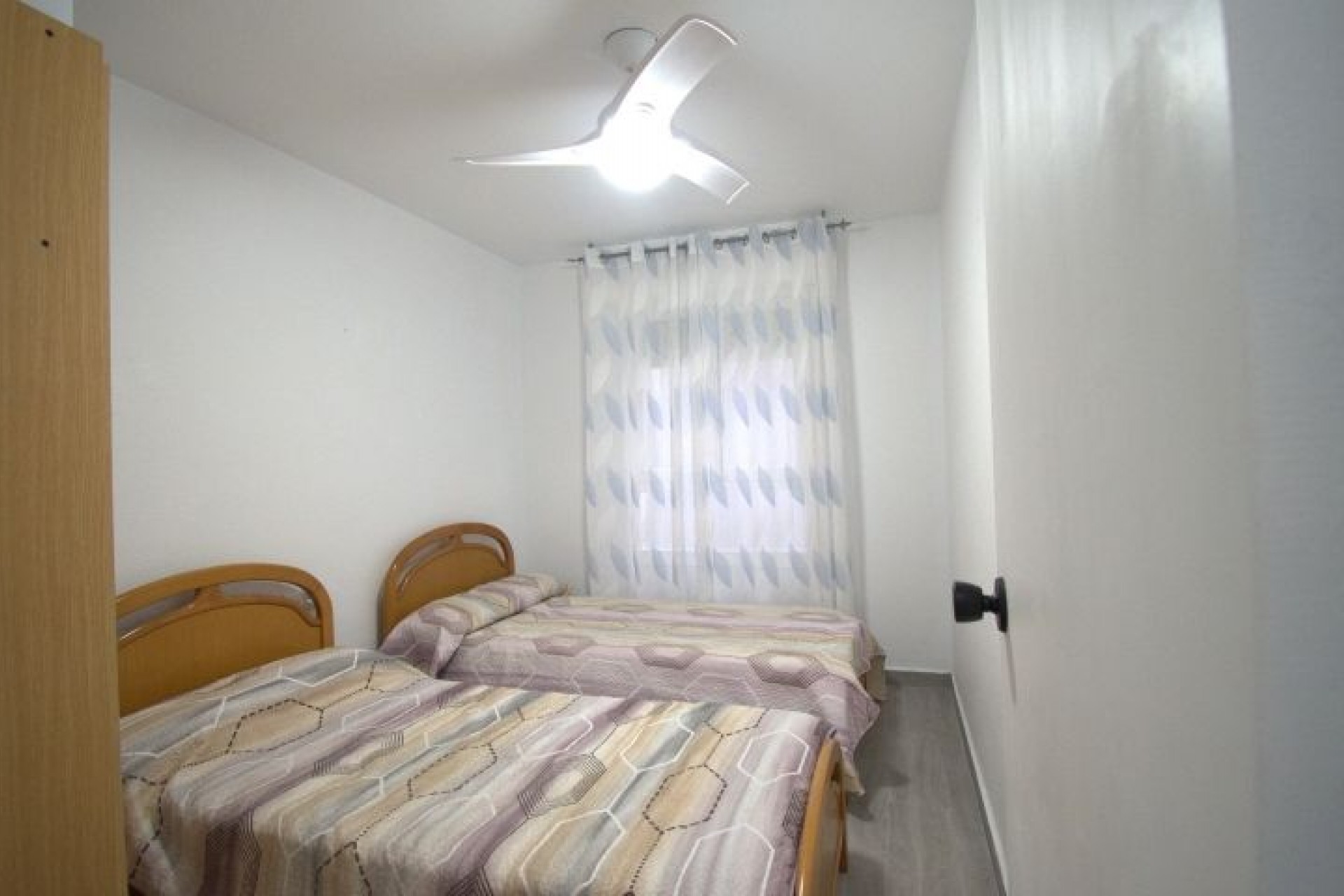 Resale - Apartment / flat -
Torrevieja - Costa Blanca