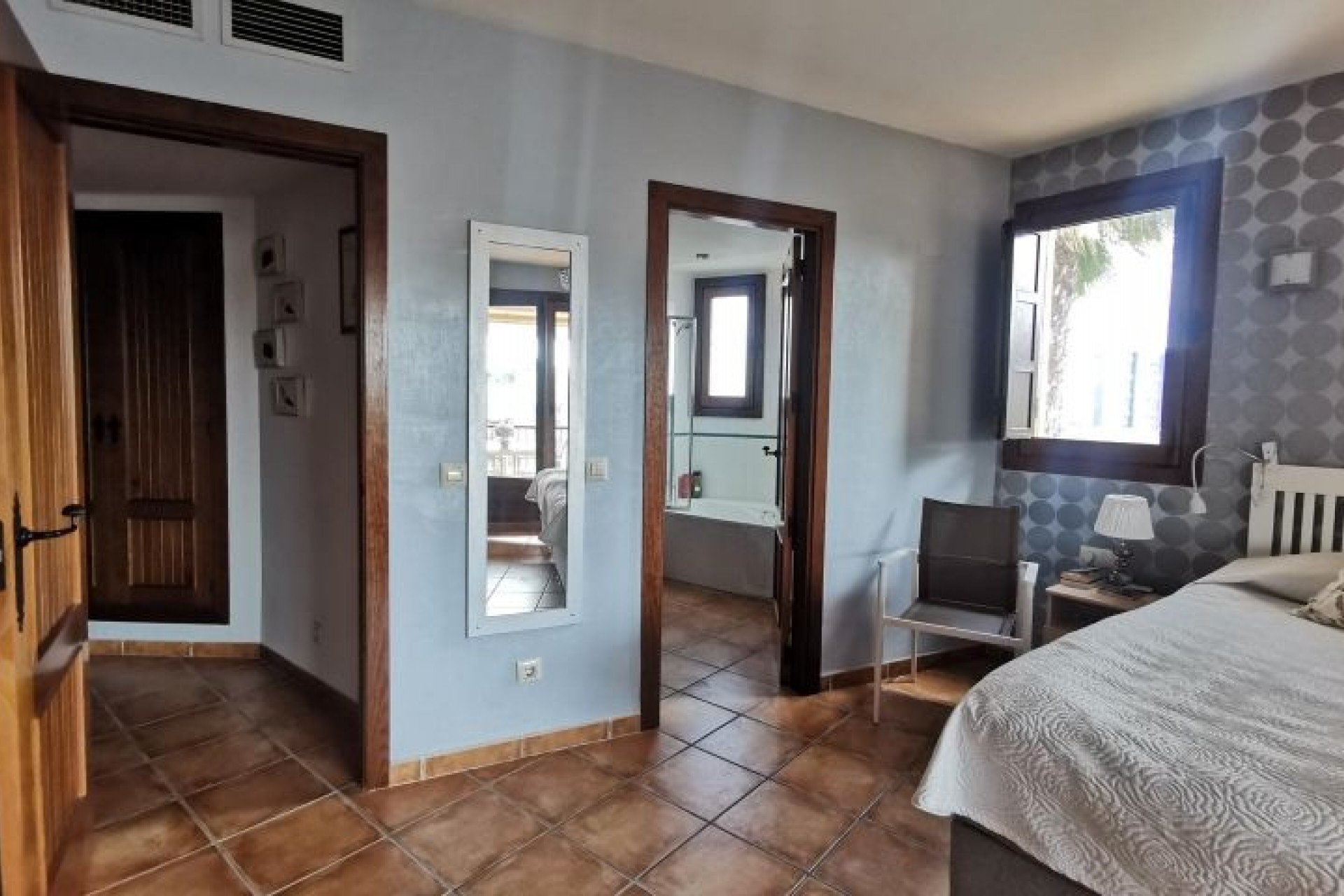 Resale - Apartment / flat -
Torrevieja - Costa Blanca