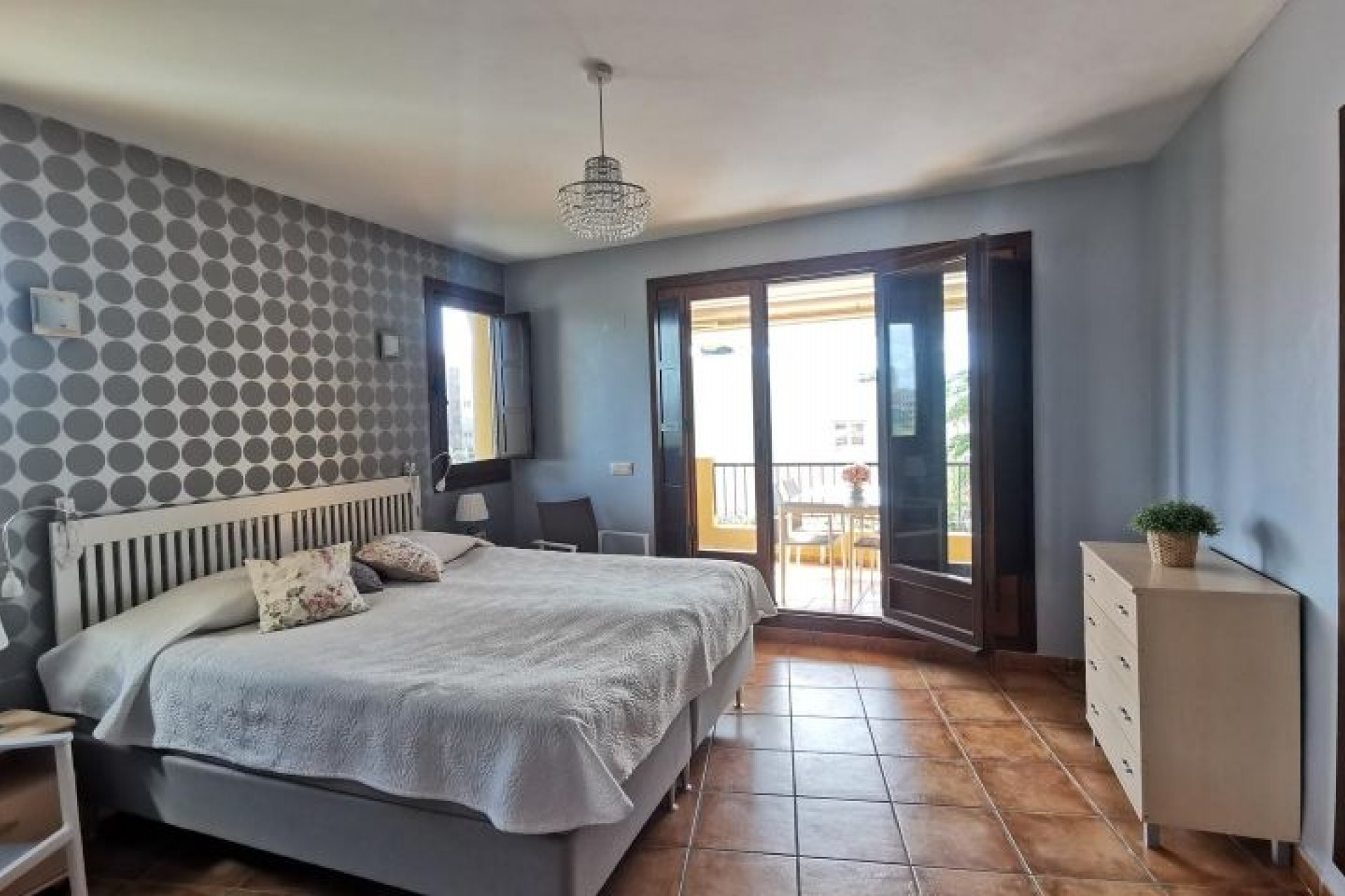 Resale - Apartment / flat -
Torrevieja - Costa Blanca