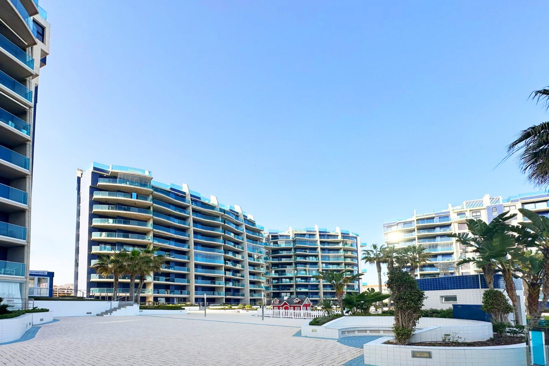 Resale - Apartment / flat -
Torrevieja - Costa Blanca