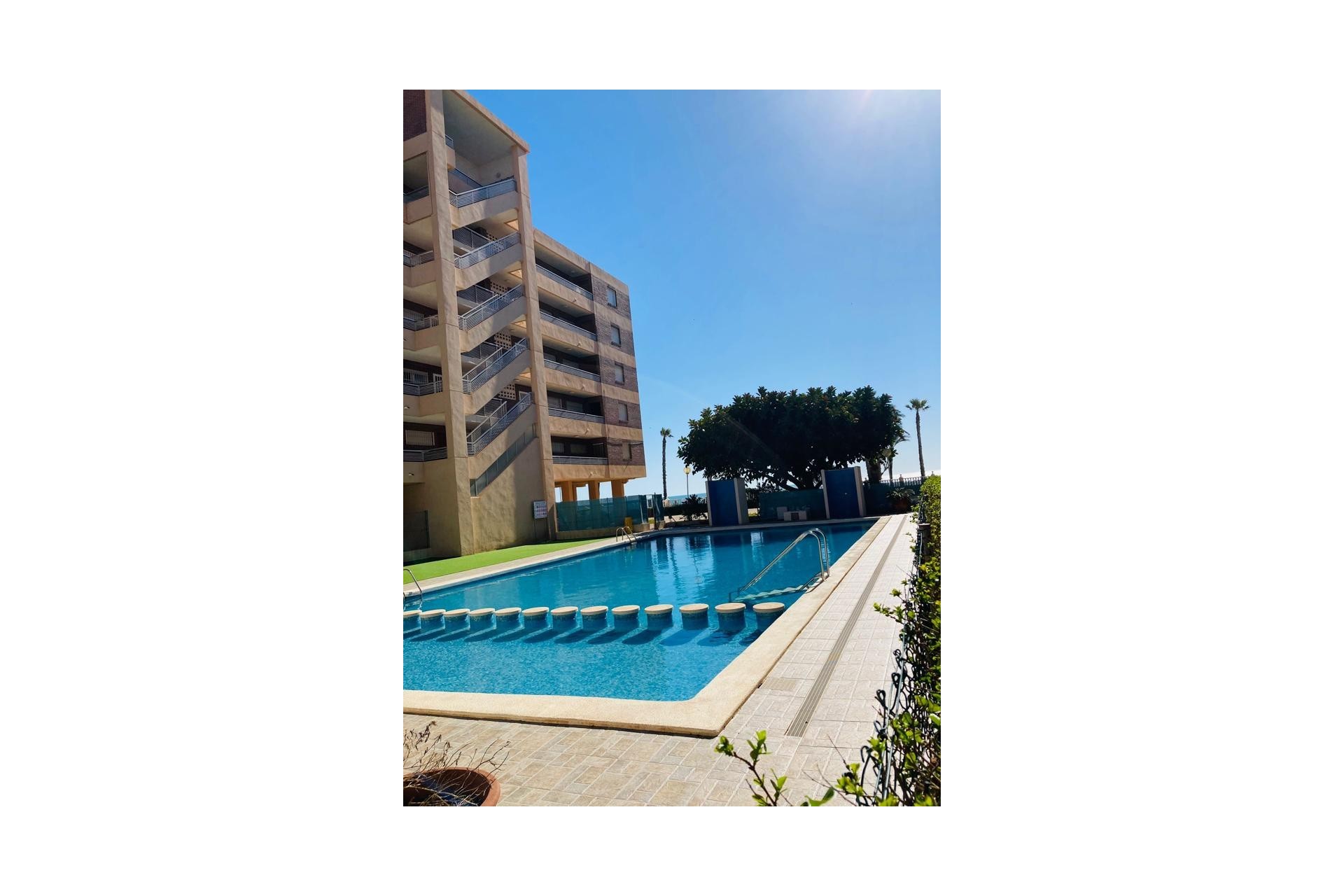 Resale - Apartment / flat -
Torrevieja - Costa Blanca