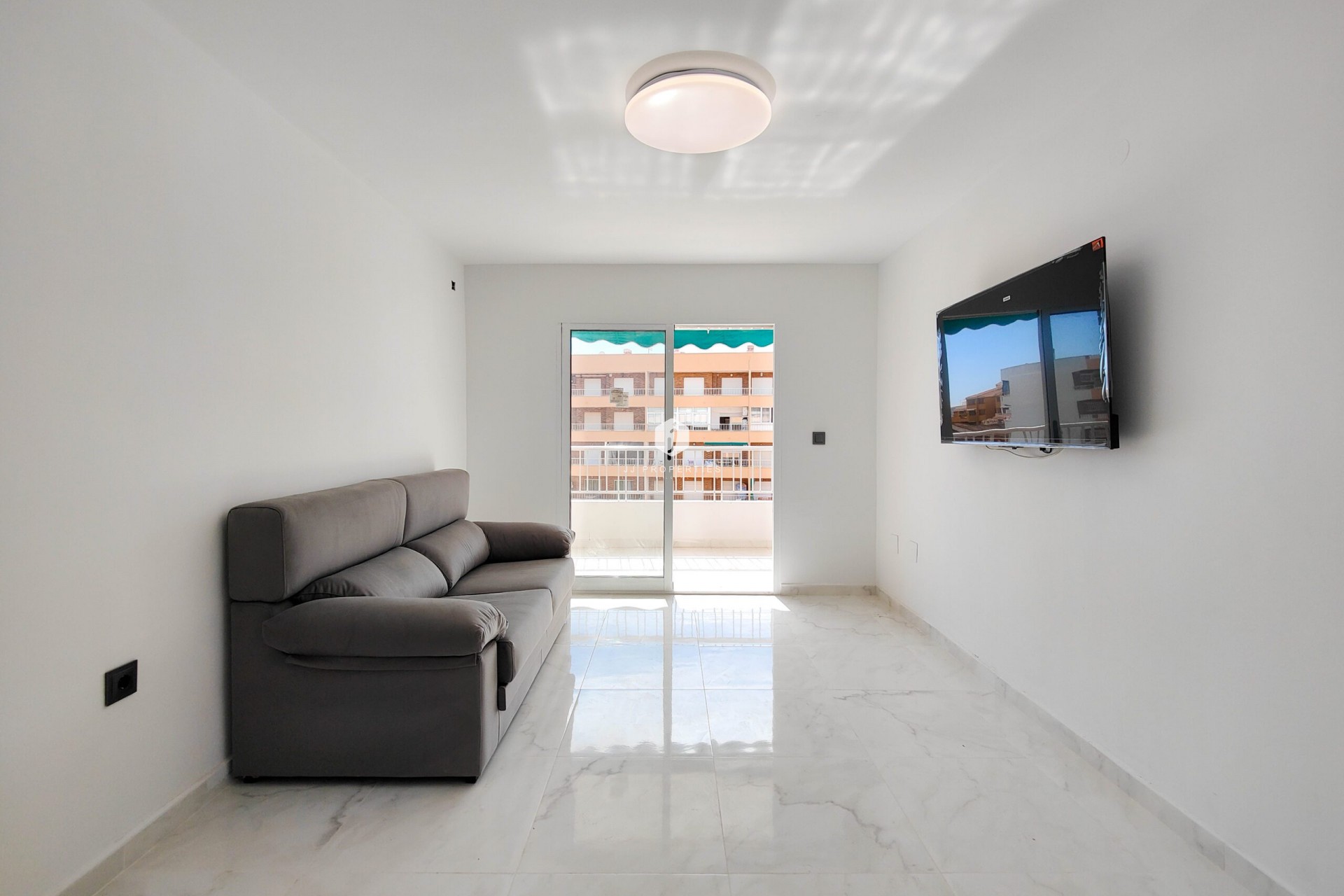 Resale - Apartment / flat -
Torrevieja - Costa Blanca