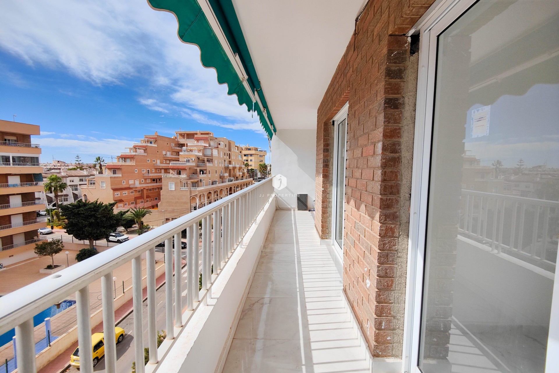 Resale - Apartment / flat -
Torrevieja - Costa Blanca
