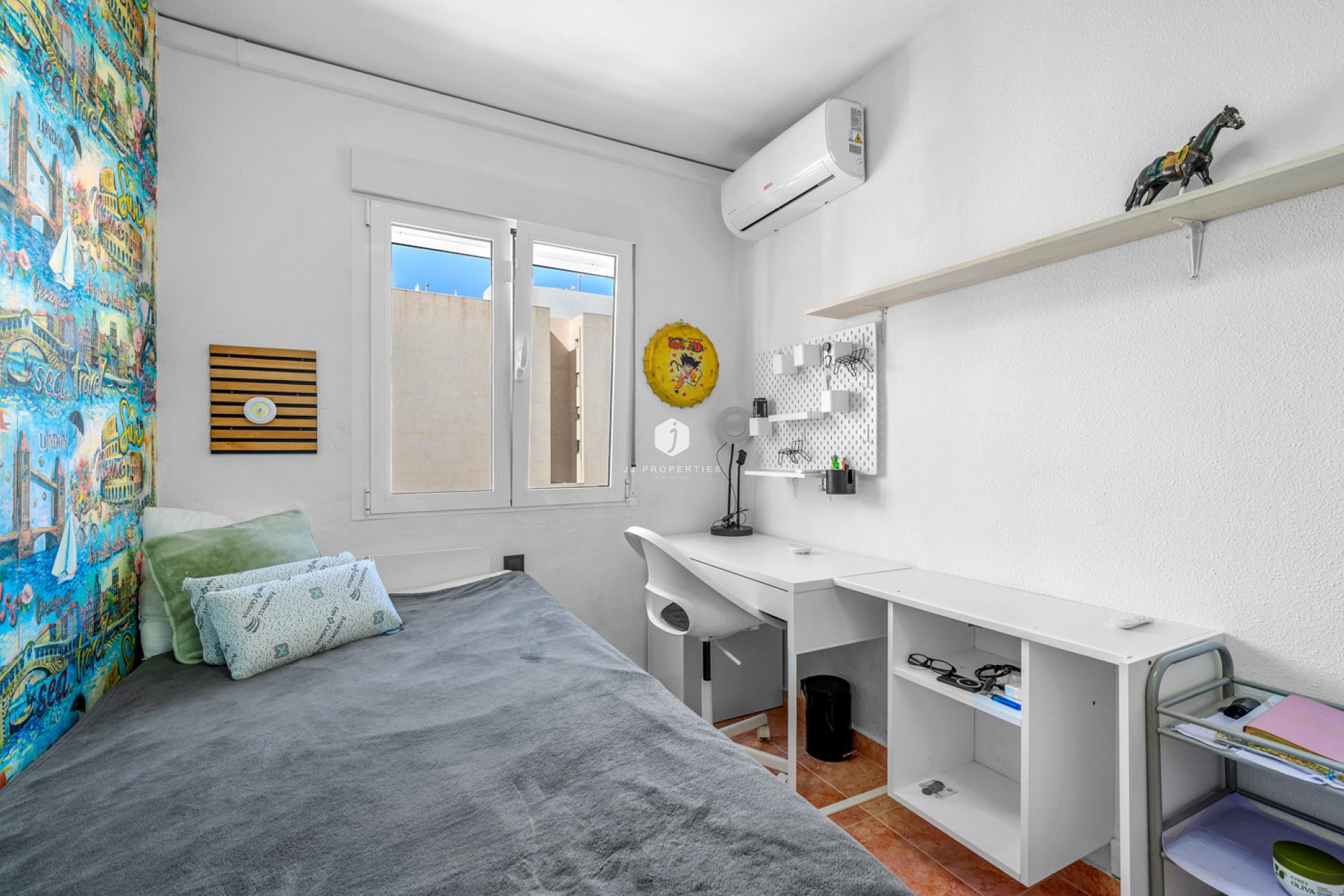 Resale - Apartment / flat -
Torrevieja - Costa Blanca