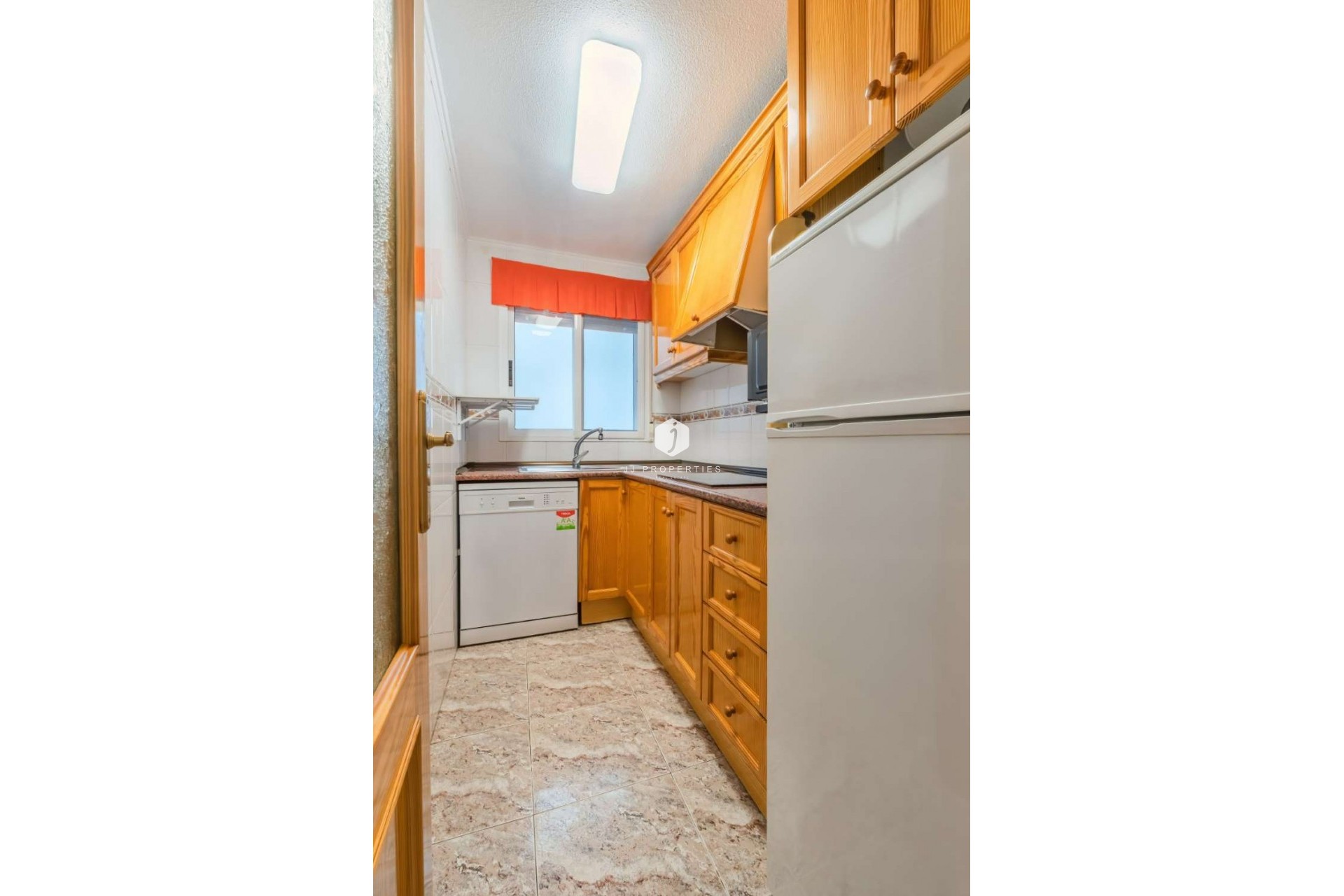 Resale - Apartment / flat -
Torrevieja - Costa Blanca