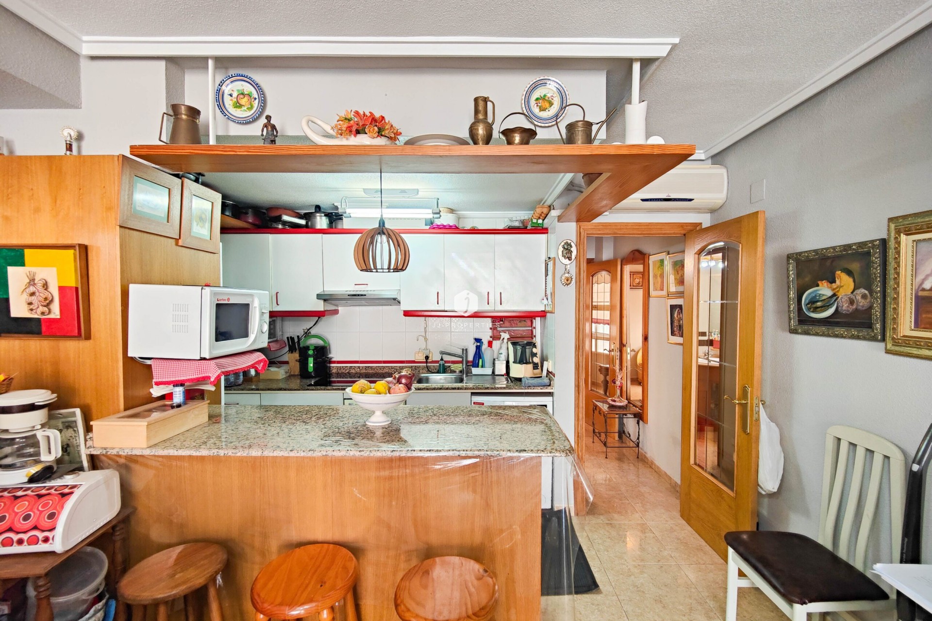 Resale - Apartment / flat -
Torrevieja - Costa Blanca