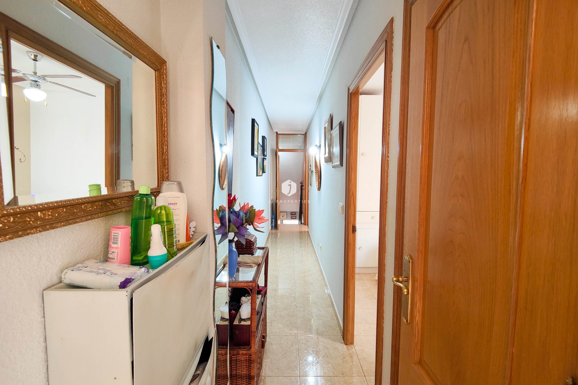 Resale - Apartment / flat -
Torrevieja - Costa Blanca