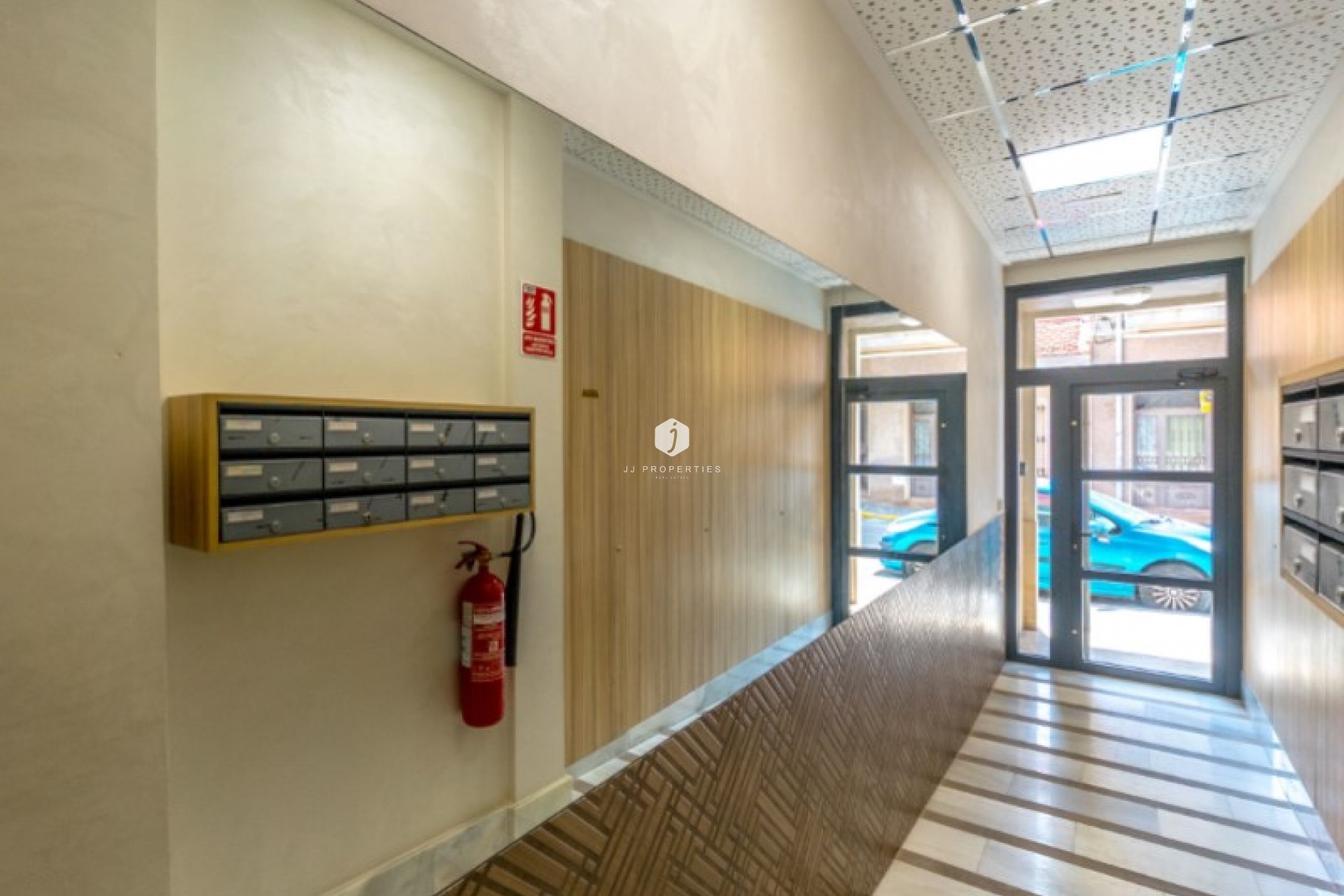 Resale - Apartment / flat -
Torrevieja - Costa Blanca