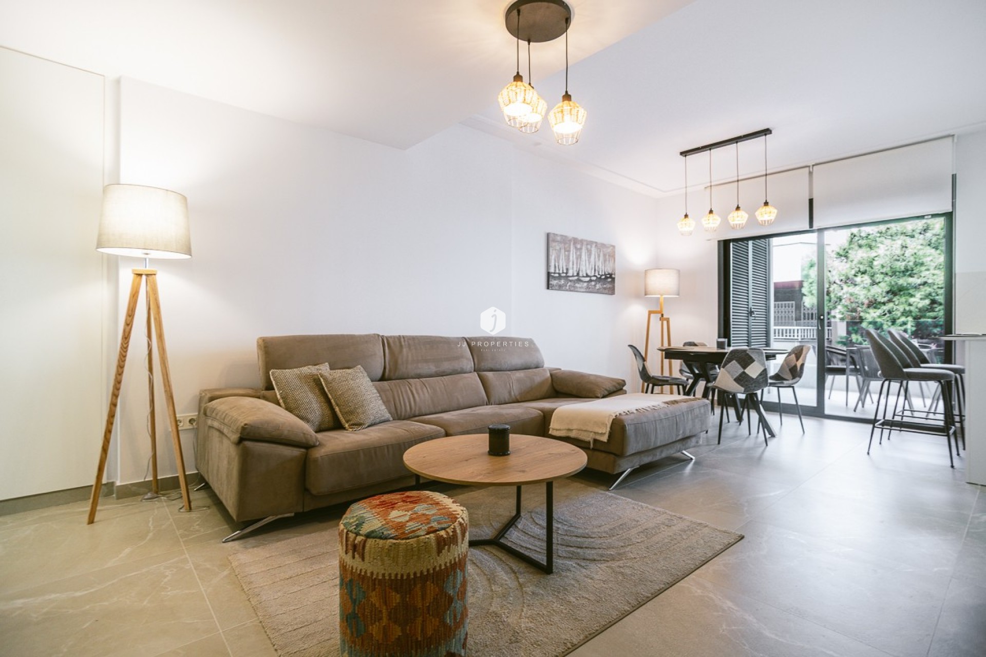 Resale - Apartment / flat -
Torrevieja - Costa Blanca