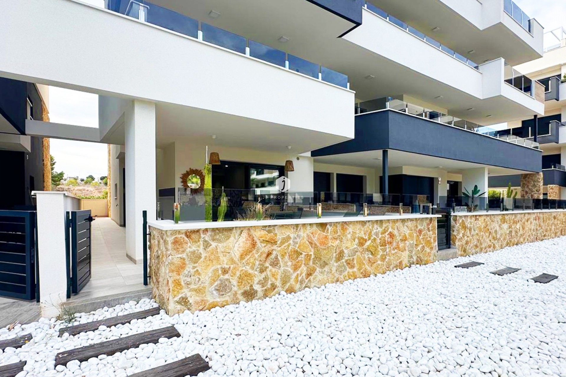 Resale - Apartment / flat -
Torrevieja - Costa Blanca