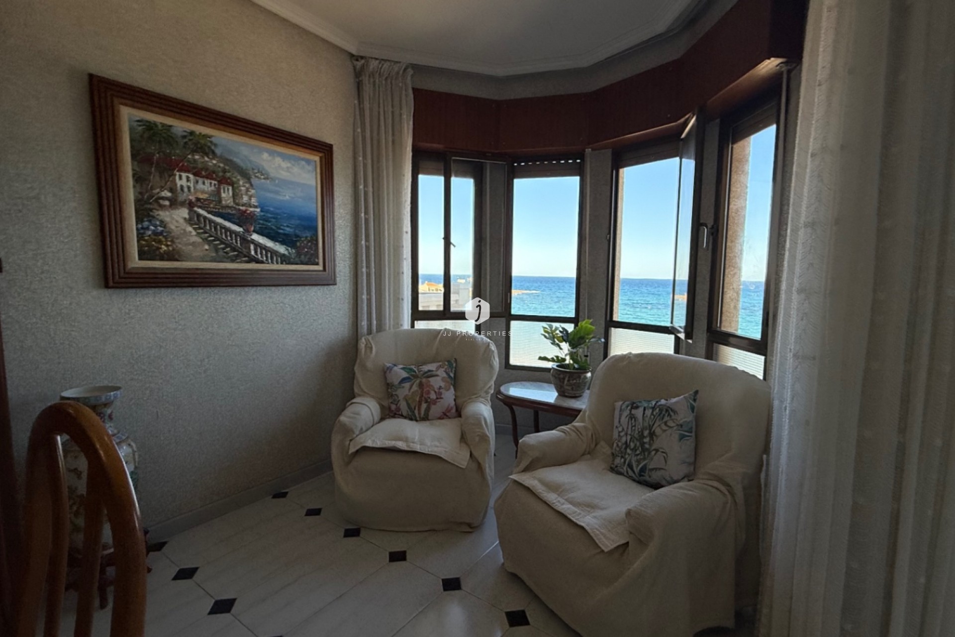 Resale - Apartment / flat -
Torrevieja - Costa Blanca