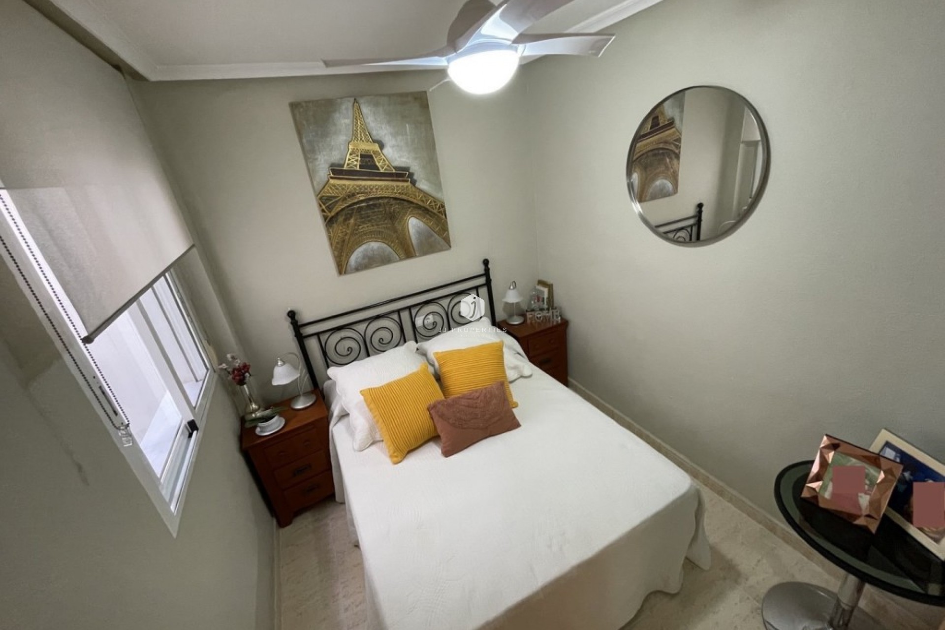 Resale - Apartment / flat -
Torrevieja - Costa Blanca