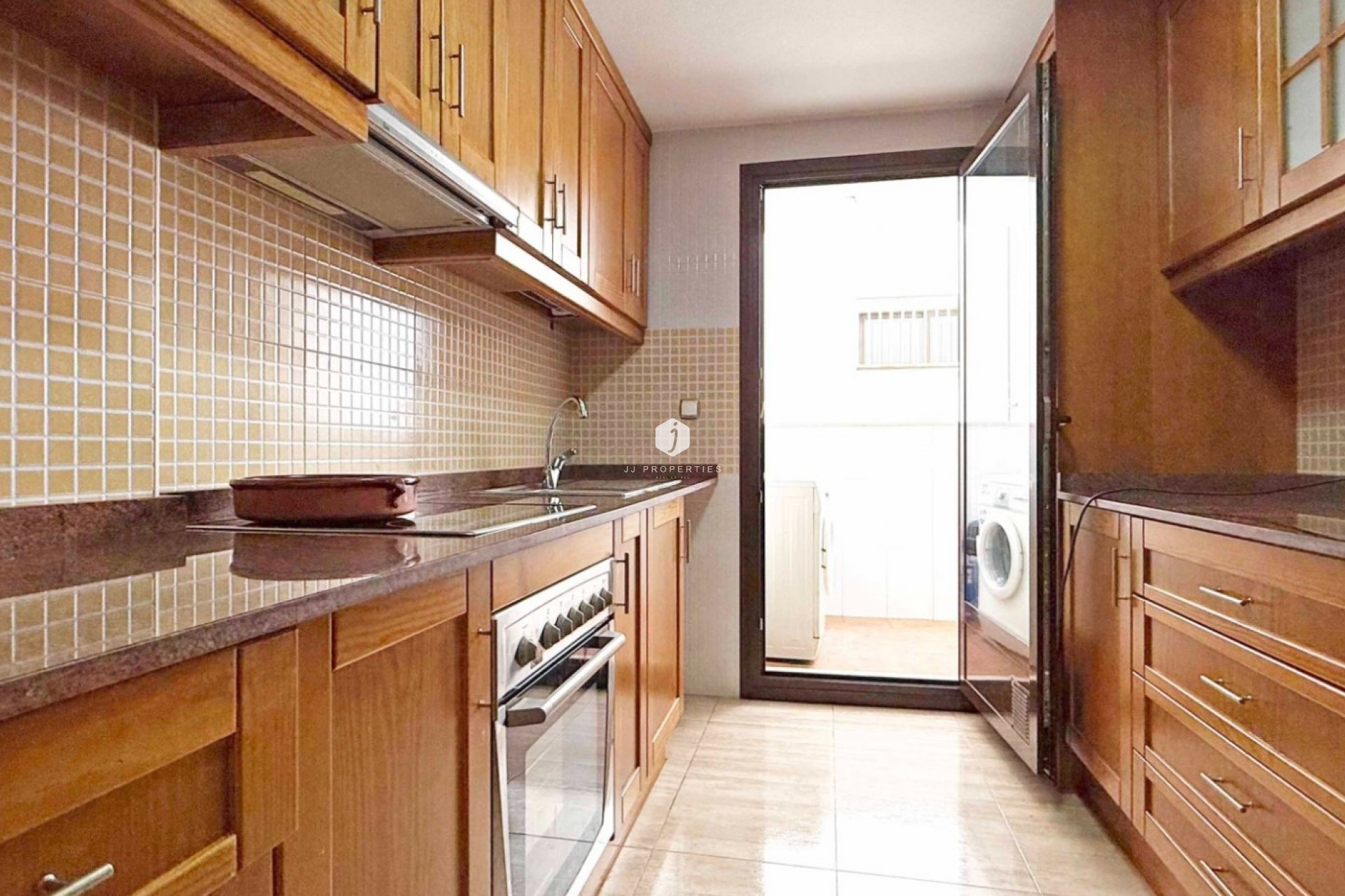 Resale - Apartment / flat -
Torrevieja - Costa Blanca