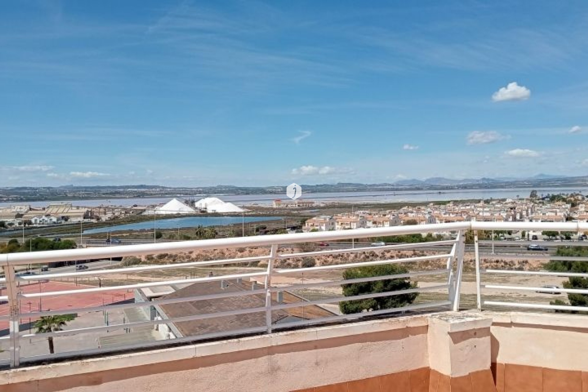 Resale - Apartment / flat -
Torrevieja - Costa Blanca