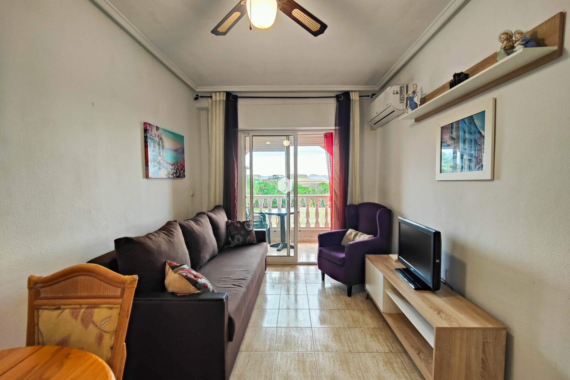 Resale - Apartment / flat -
Torrevieja - Costa Blanca