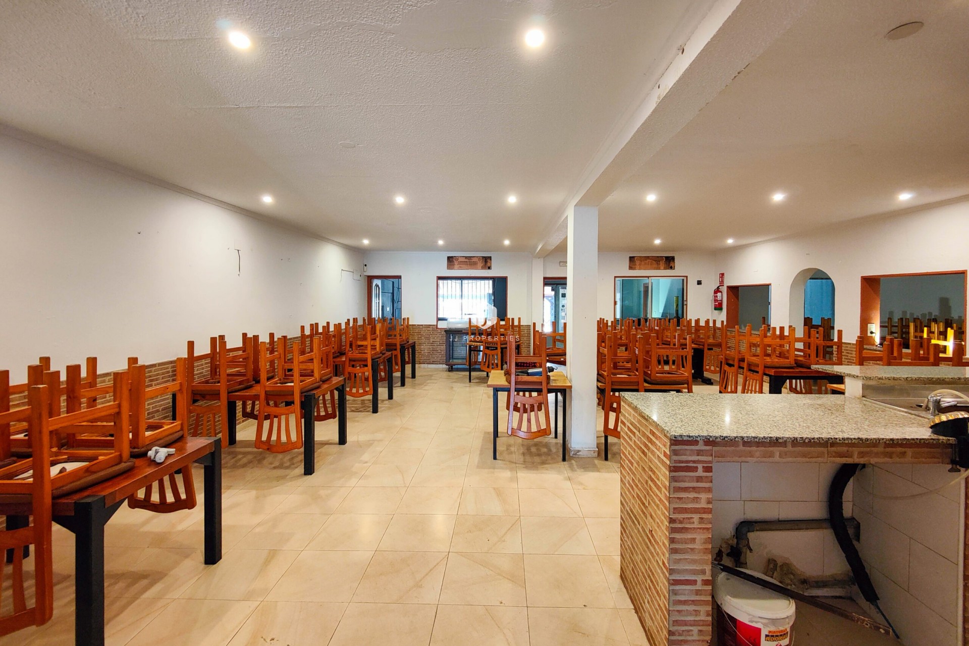 Resale - Apartment / flat -
Torrevieja - Costa Blanca