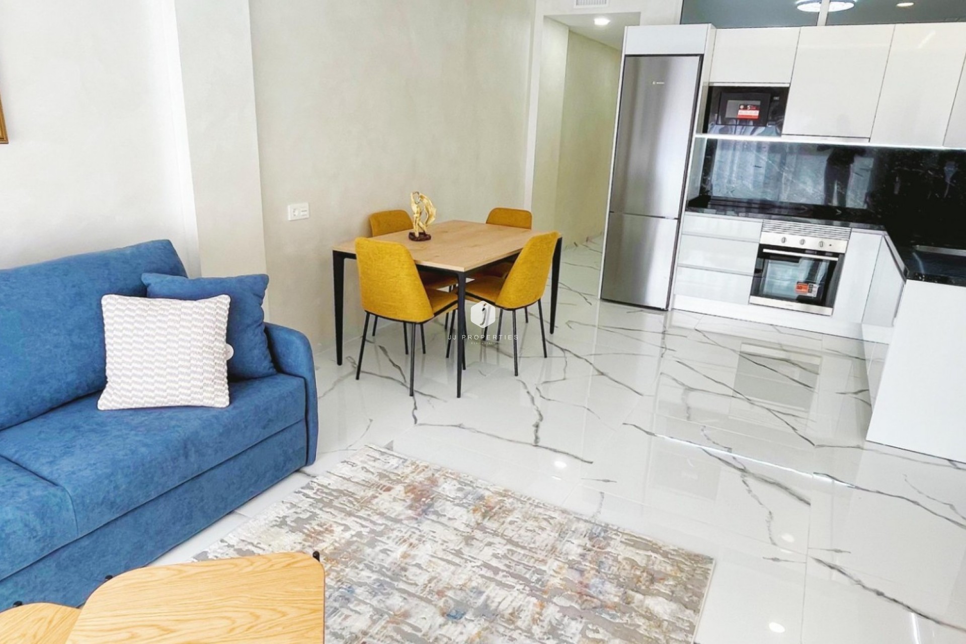 Resale - Apartment / flat -
Torrevieja - Costa Blanca