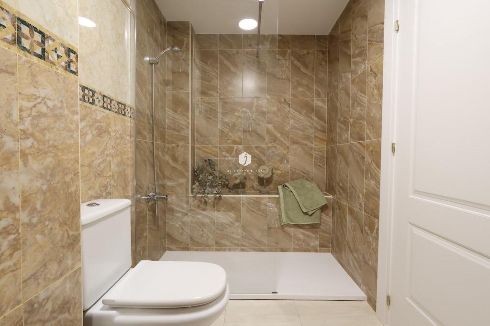 Resale - Apartment / flat -
Torrevieja - Costa Blanca