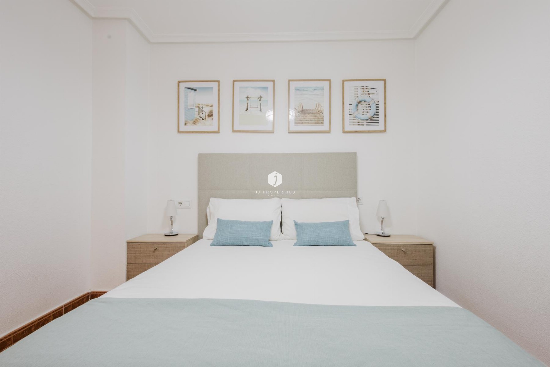 Resale - Apartment / flat -
Torrevieja - Costa Blanca