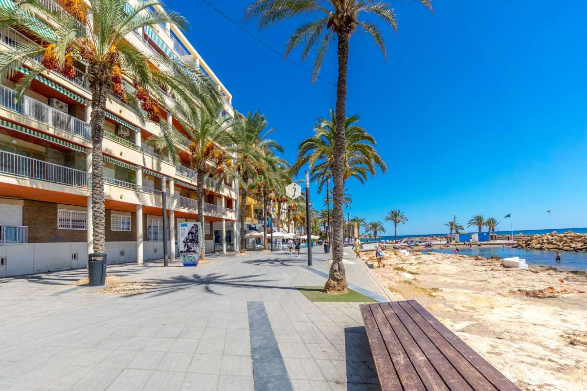 Resale - Apartment / flat -
Torrevieja - Costa Blanca