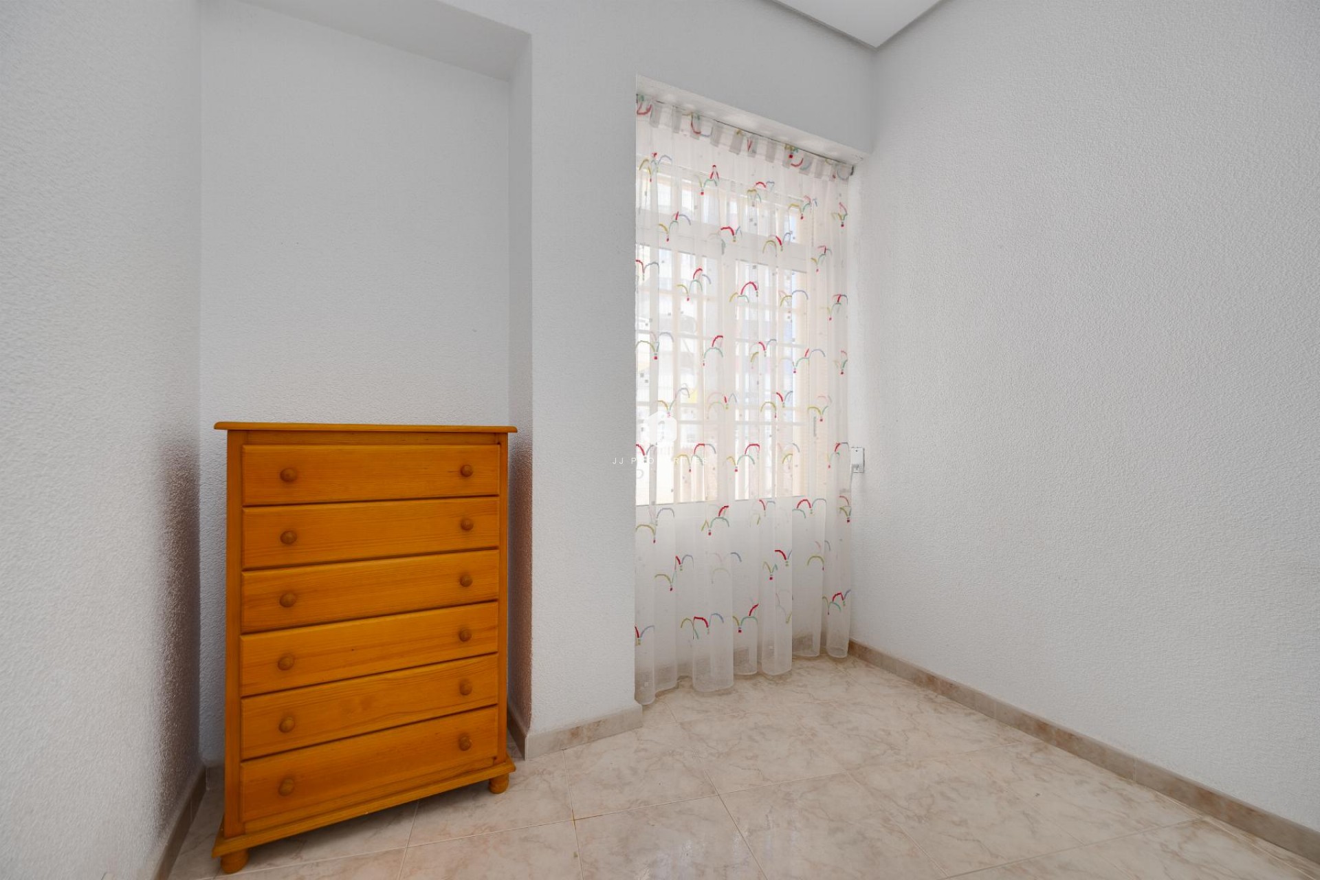 Resale - Apartment / flat -
Torrevieja - Costa Blanca