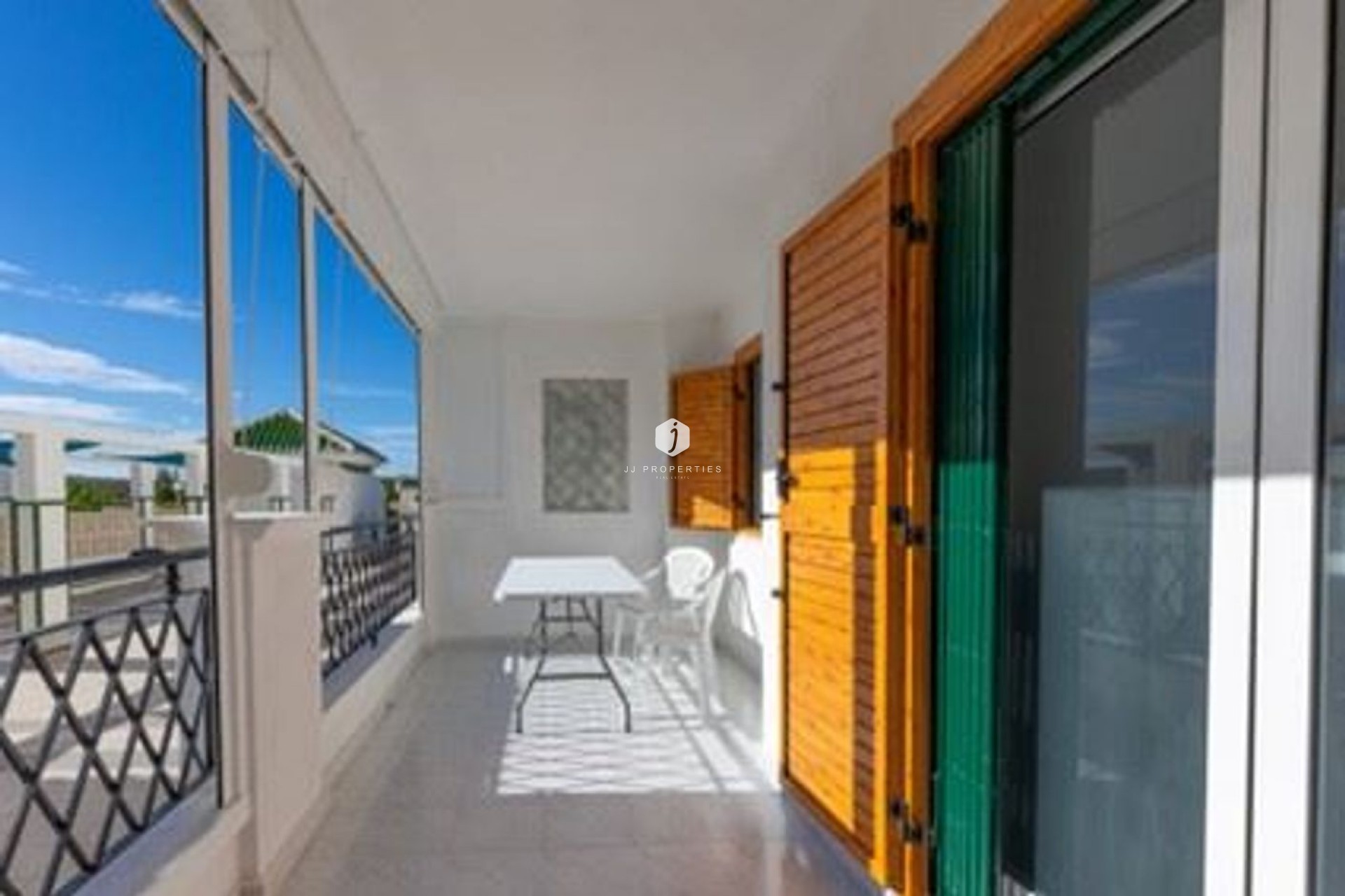 Resale - Apartment / flat -
Torrevieja - Costa Blanca