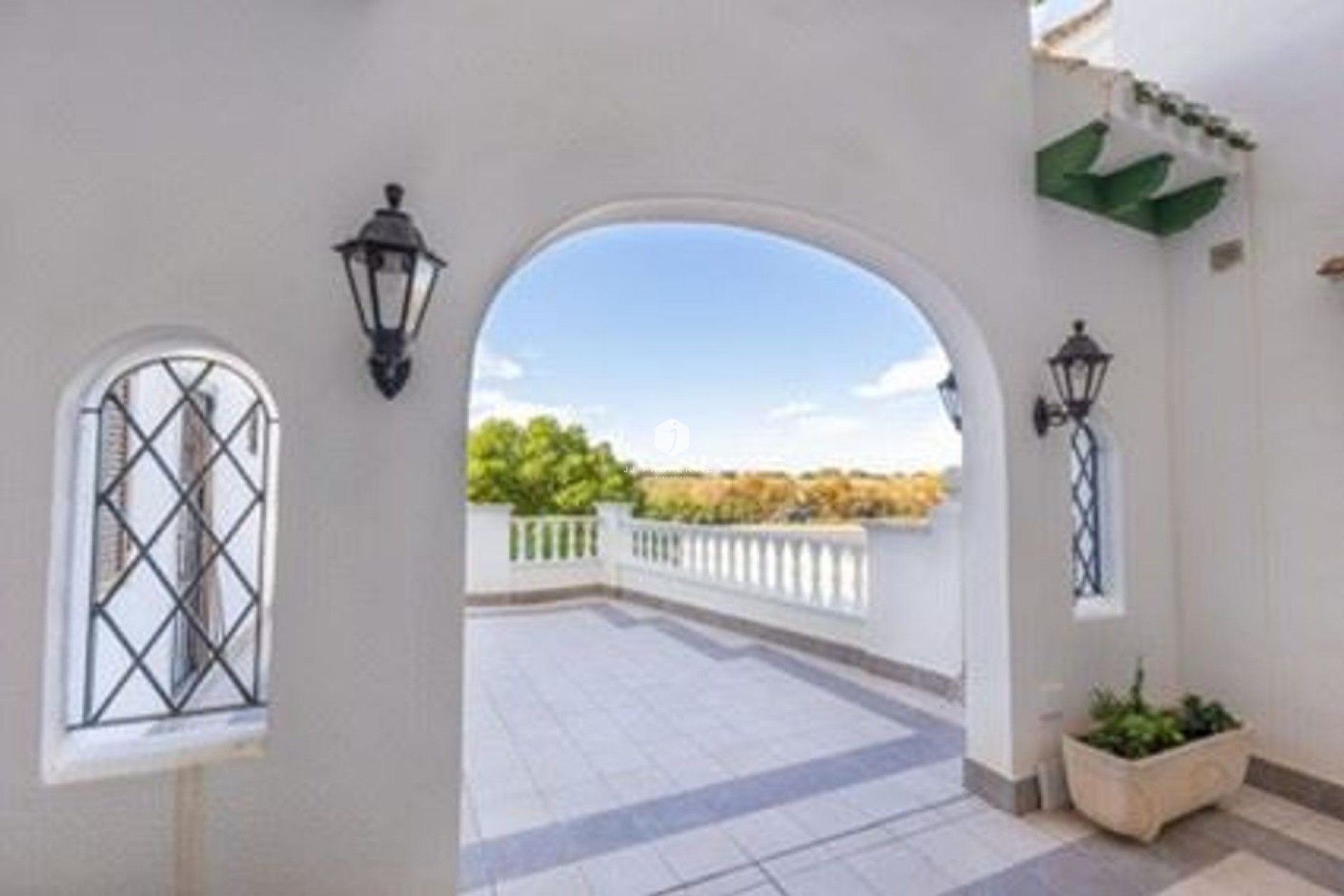 Resale - Apartment / flat -
Torrevieja - Costa Blanca