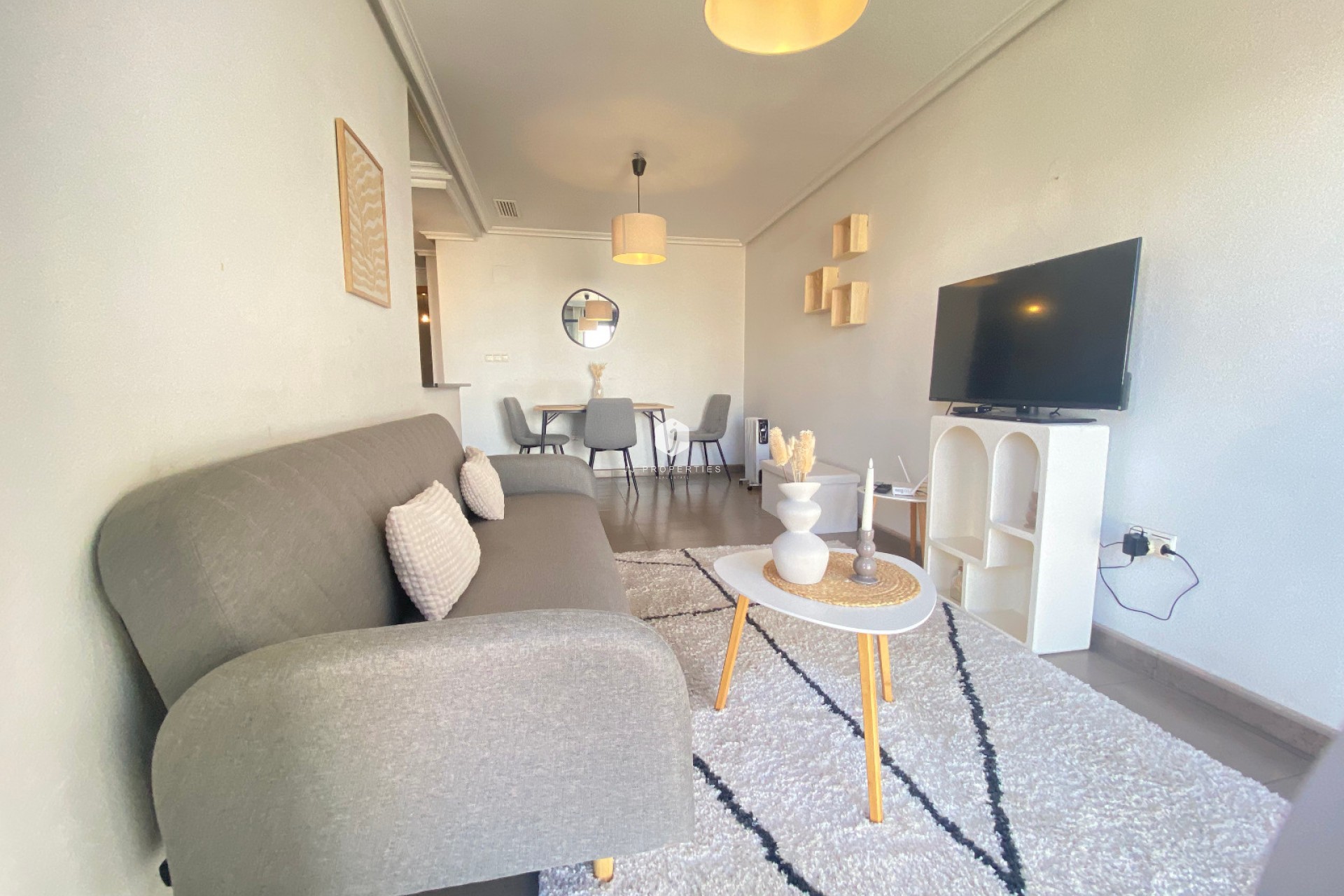 Resale - Apartment / flat -
Torrevieja - Costa Blanca