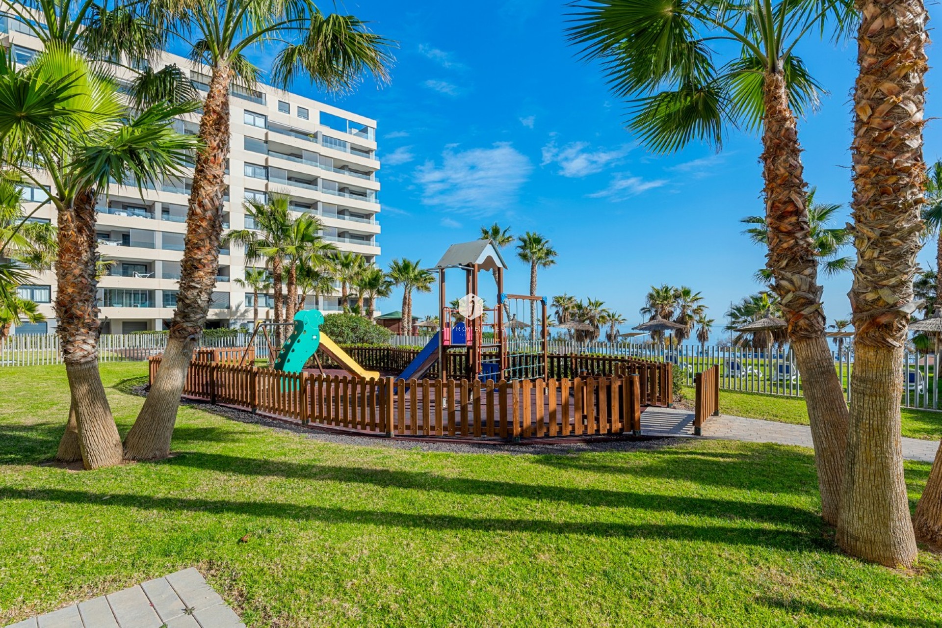 Resale - Apartment / flat -
Torrevieja - Costa Blanca