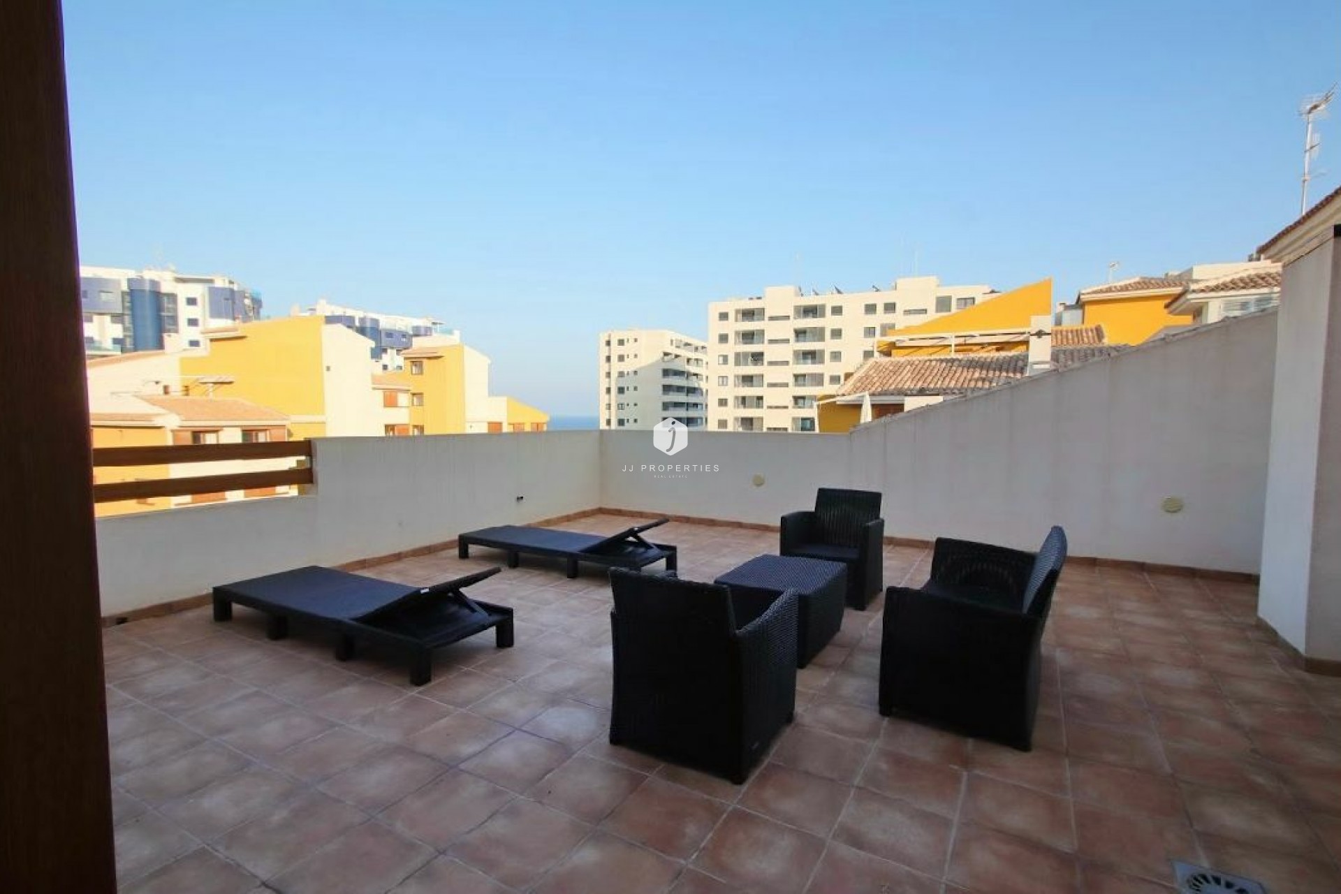 Resale - Apartment / flat -
Torrevieja - Costa Blanca
