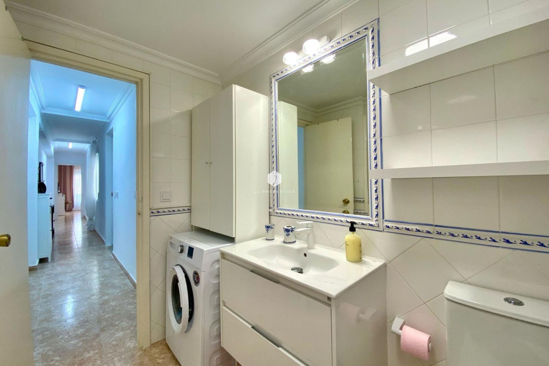 Resale - Apartment / flat -
Torrevieja - Costa Blanca