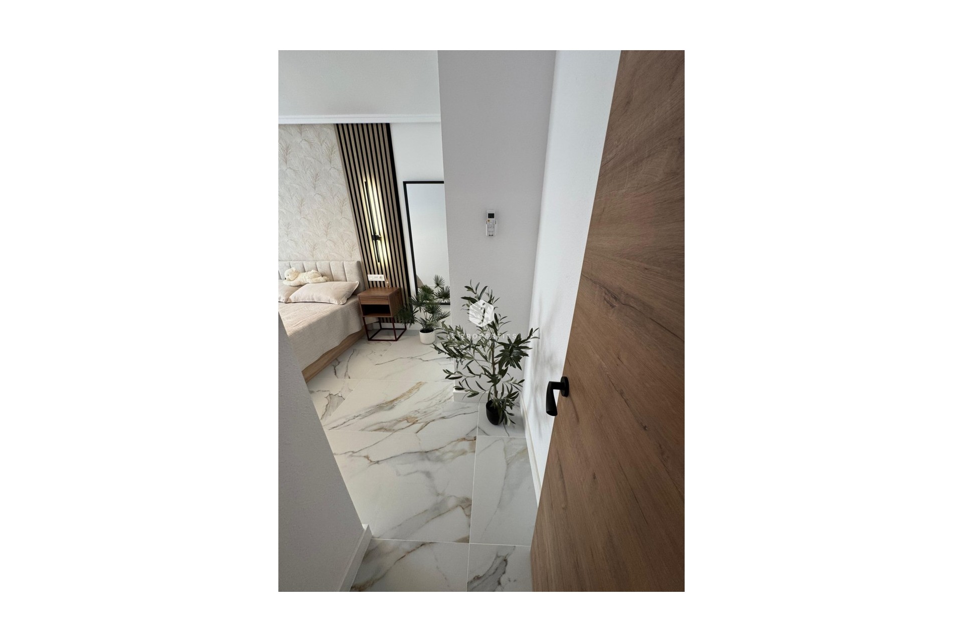 Resale - Apartment / flat -
Torrevieja - Costa Blanca