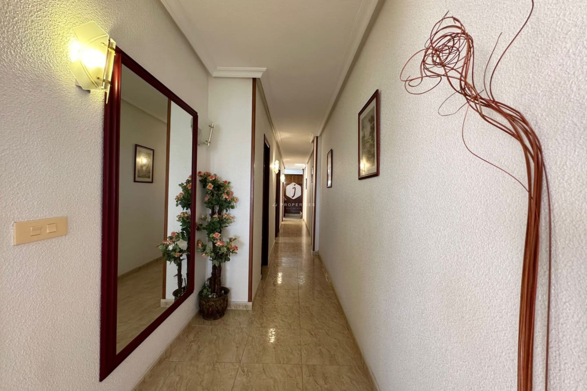 Resale - Apartment / flat -
Torrevieja - Costa Blanca