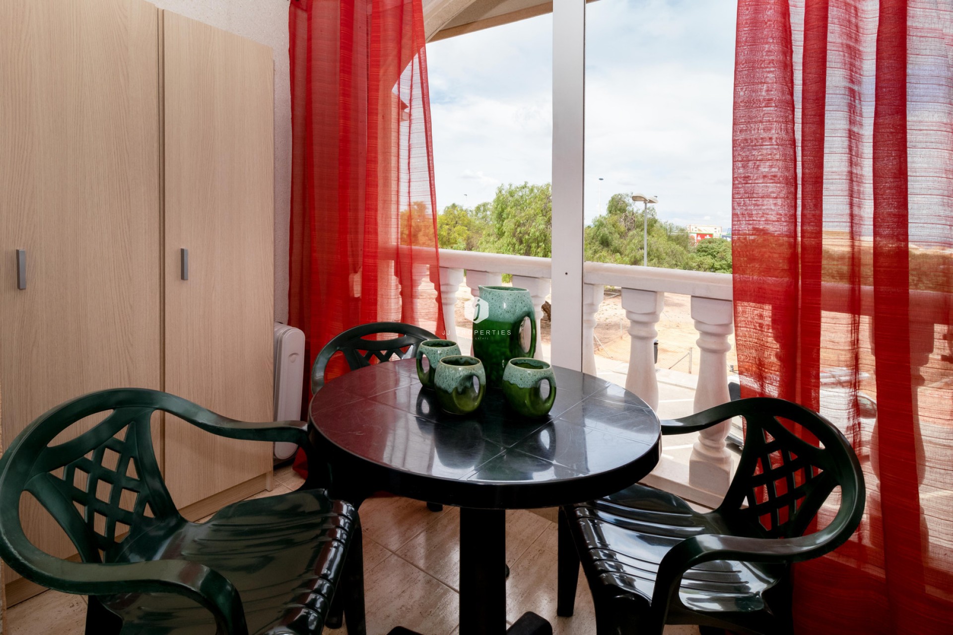 Resale - Apartment / flat -
Torrevieja - Costa Blanca