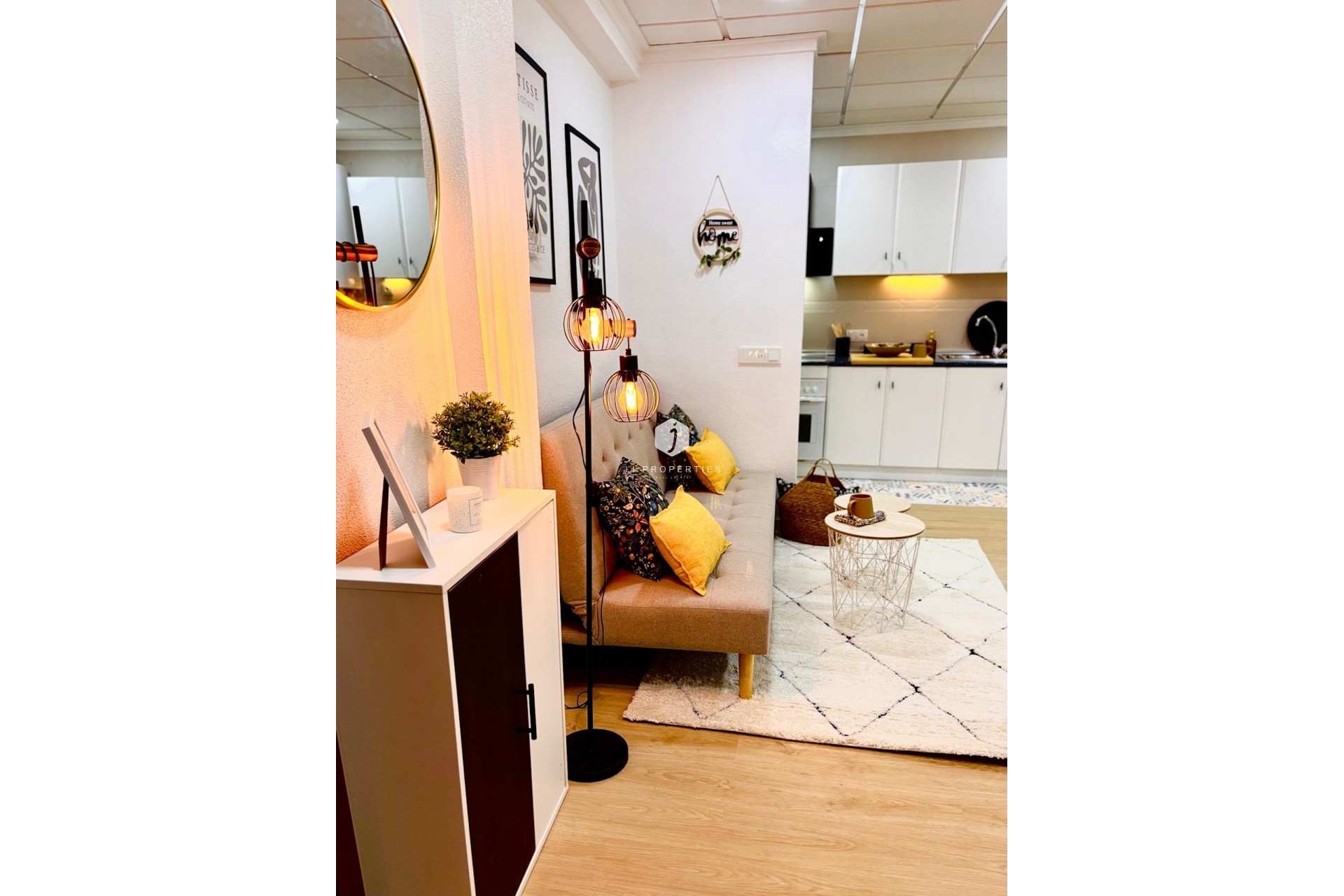 Resale - Apartment / flat -
Torrevieja - Costa Blanca