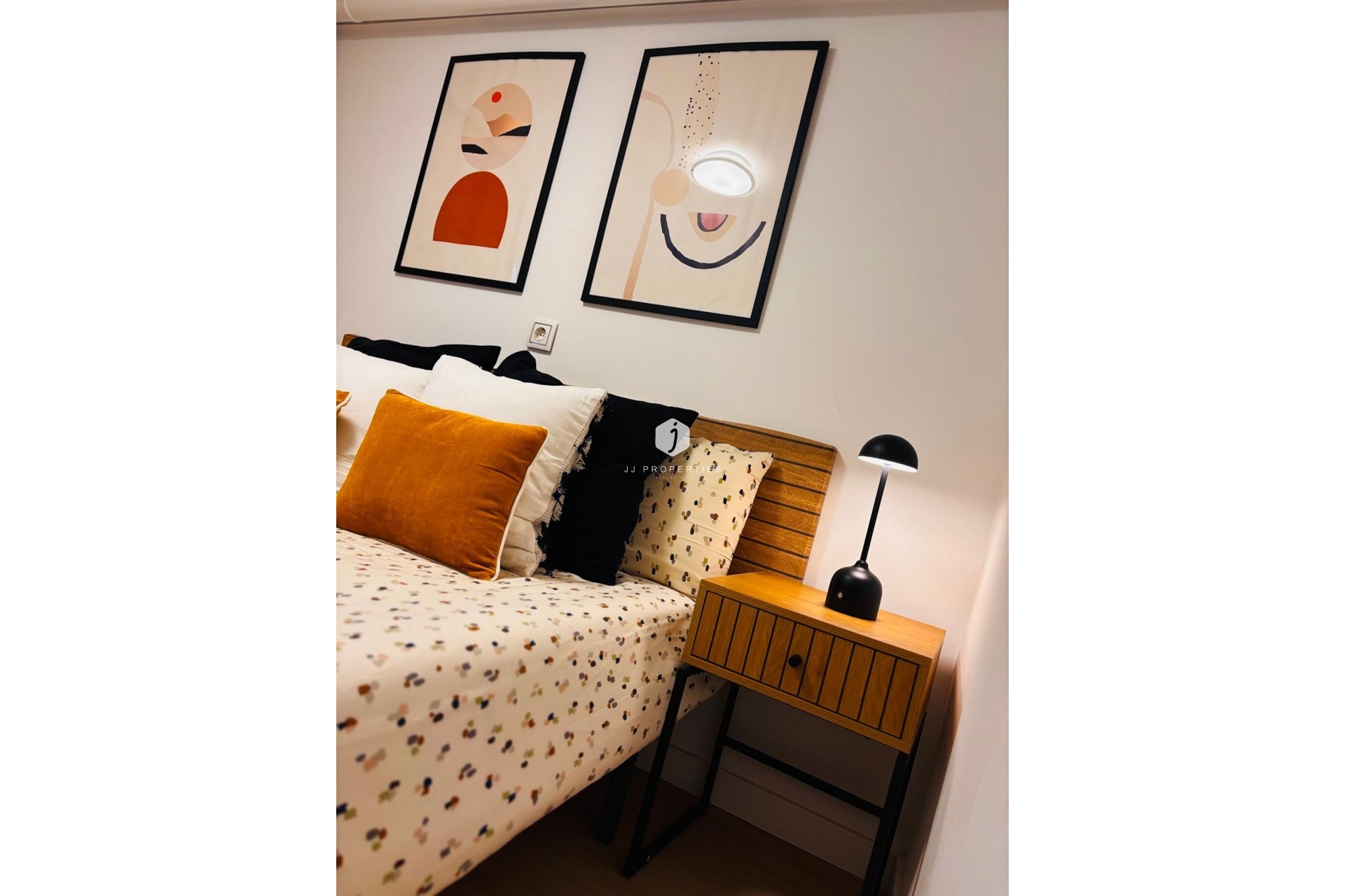 Resale - Apartment / flat -
Torrevieja - Costa Blanca