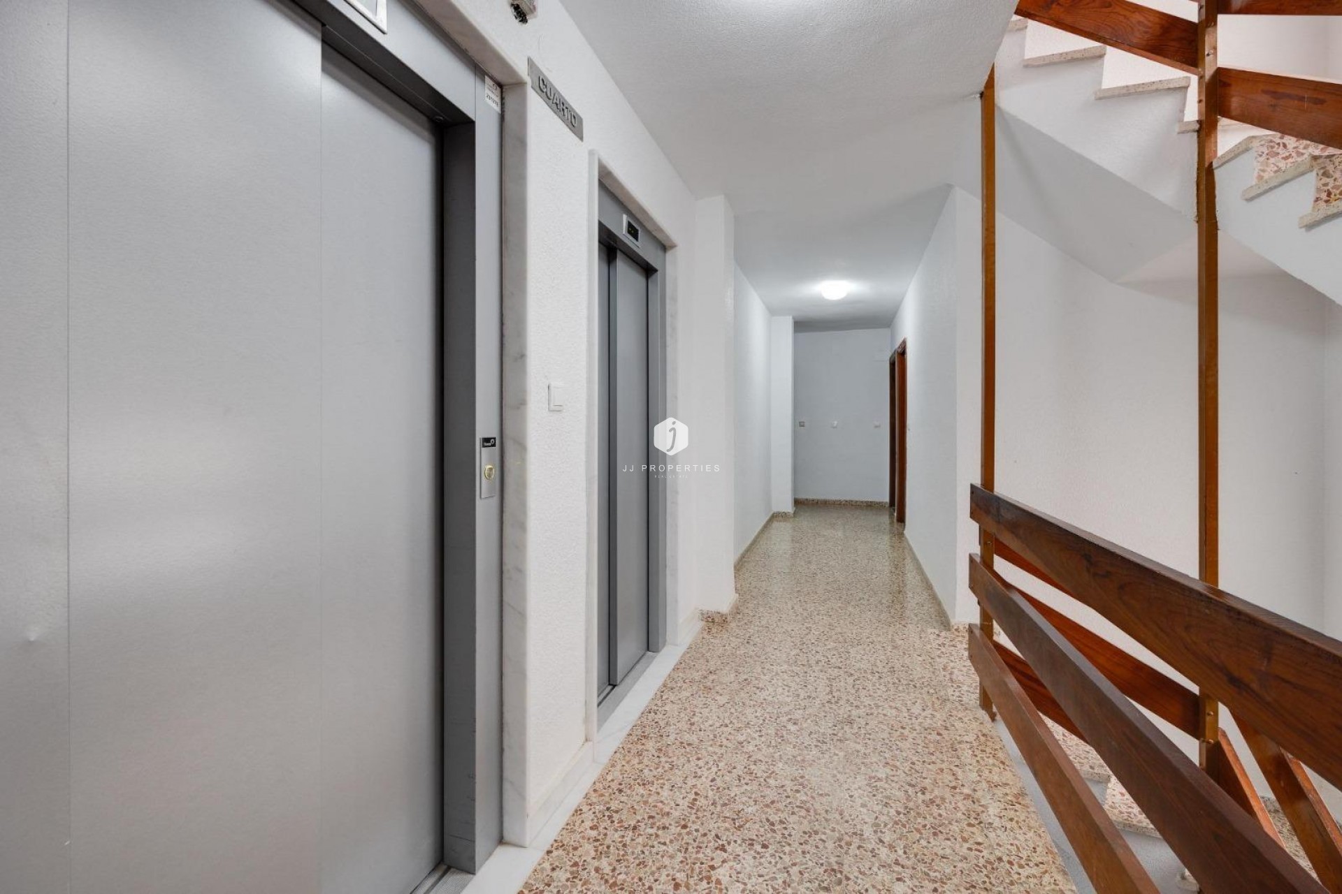 Resale - Apartment / flat -
Torrevieja - Costa Blanca