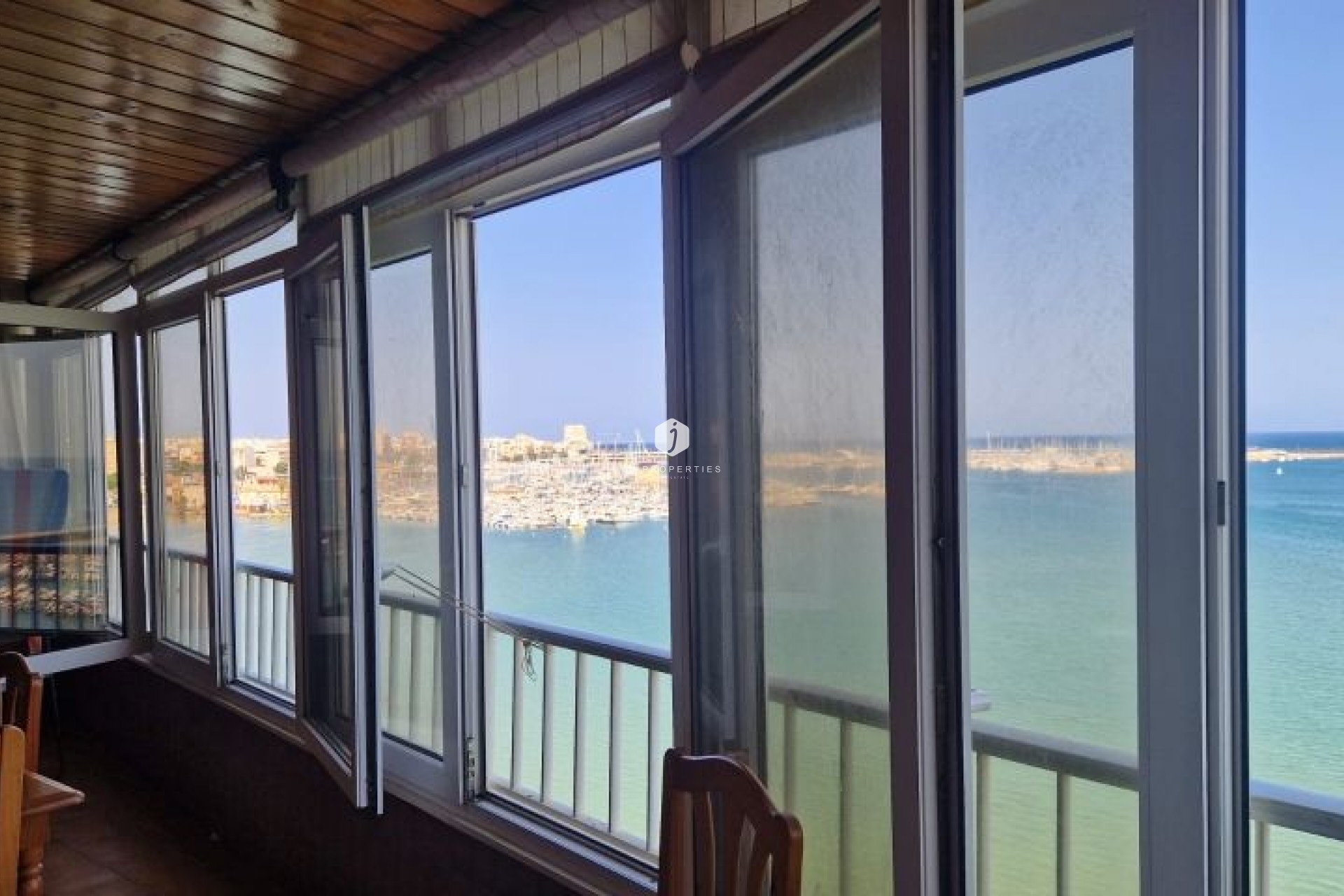 Resale - Apartment / flat -
Torrevieja - Costa Blanca