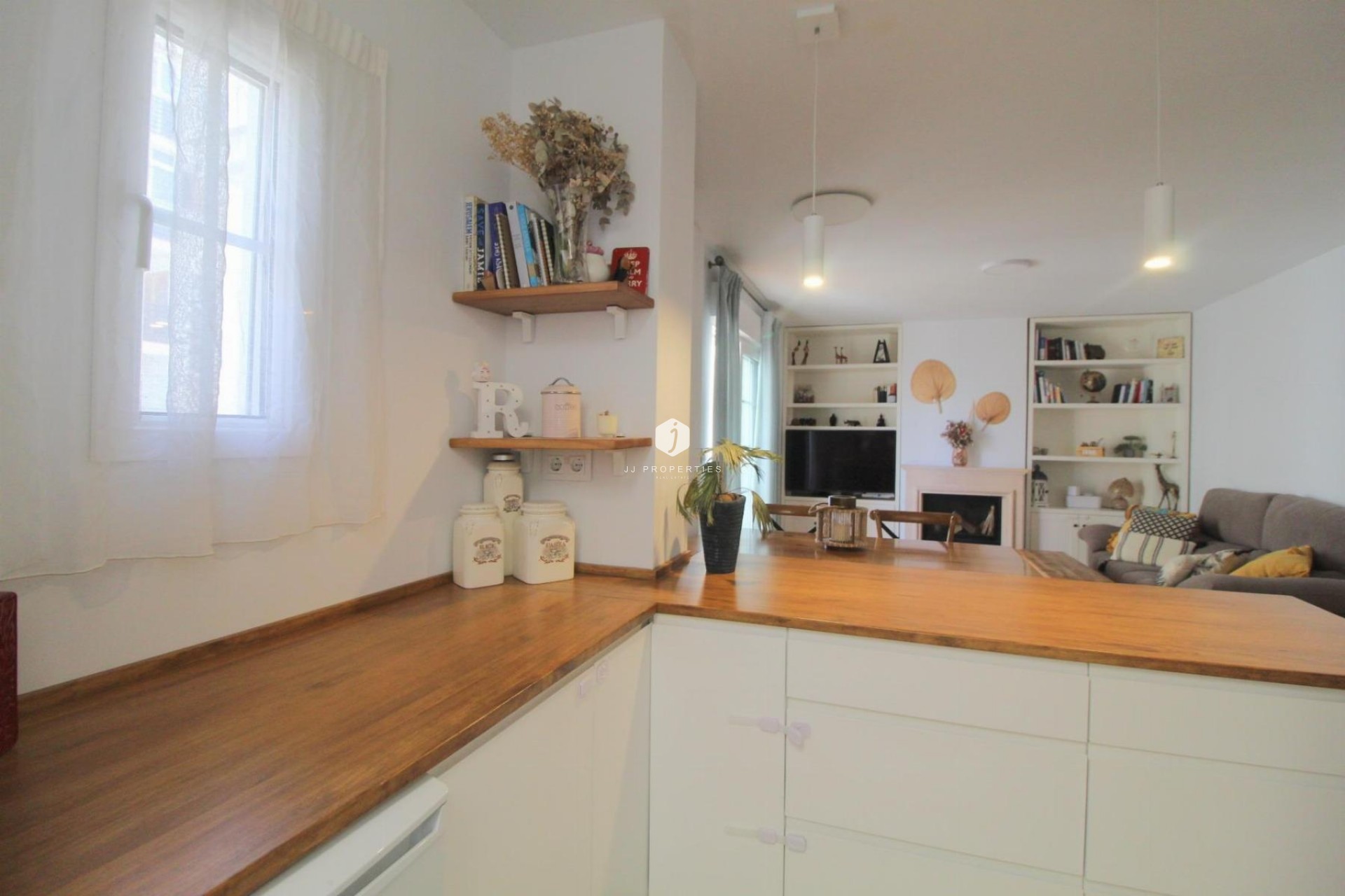 Resale - Apartment / flat -
Torrevieja - Costa Blanca