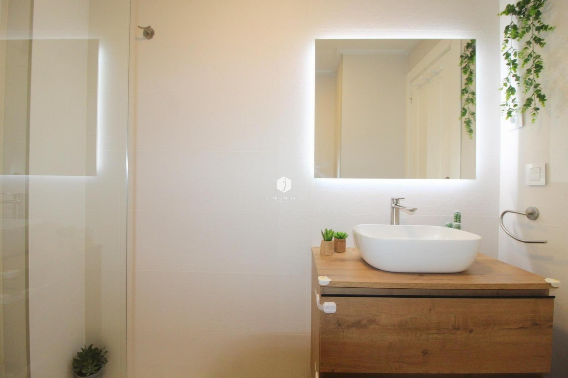 Resale - Apartment / flat -
Torrevieja - Costa Blanca