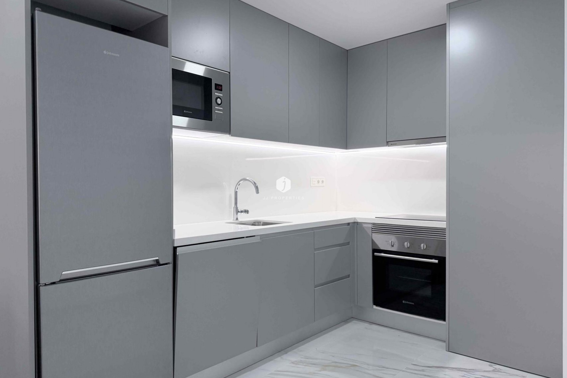 Resale - Apartment / flat -
Torrevieja - Costa Blanca