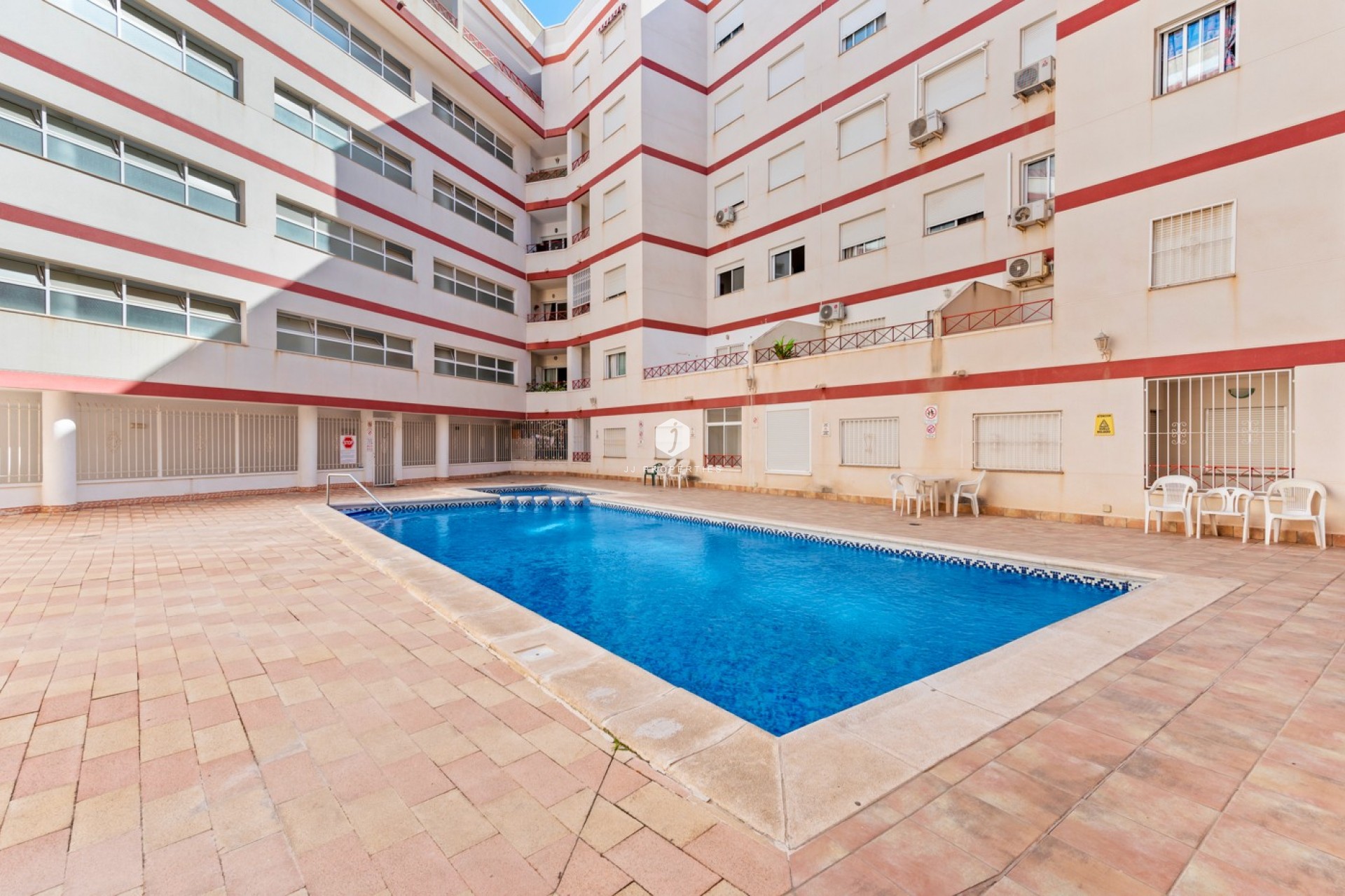 Resale - Apartment / flat -
Torrevieja - Costa Blanca