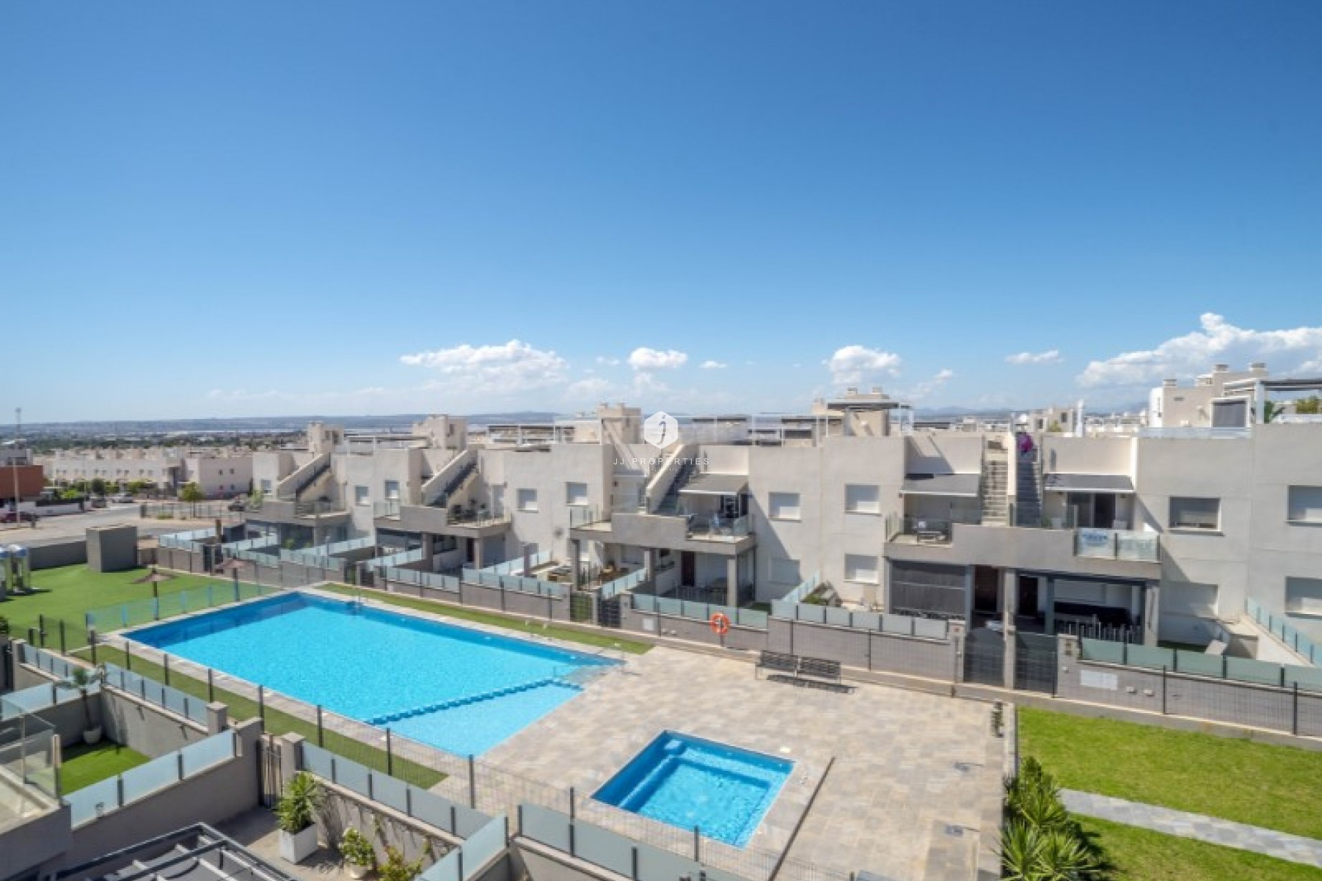 Resale - Apartment / flat -
Torrevieja - Costa Blanca