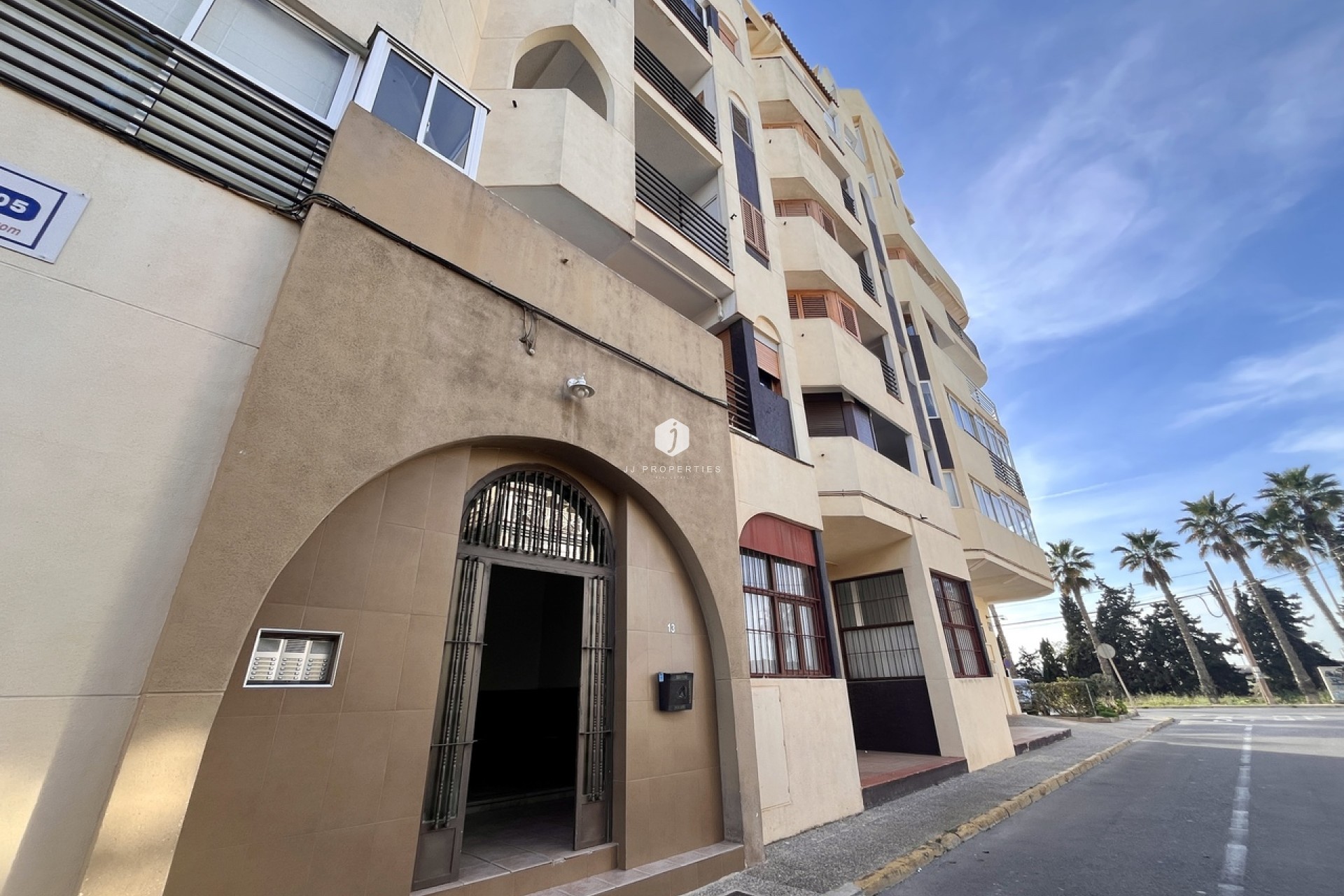 Resale - Apartment / flat -
Torrevieja - Costa Blanca