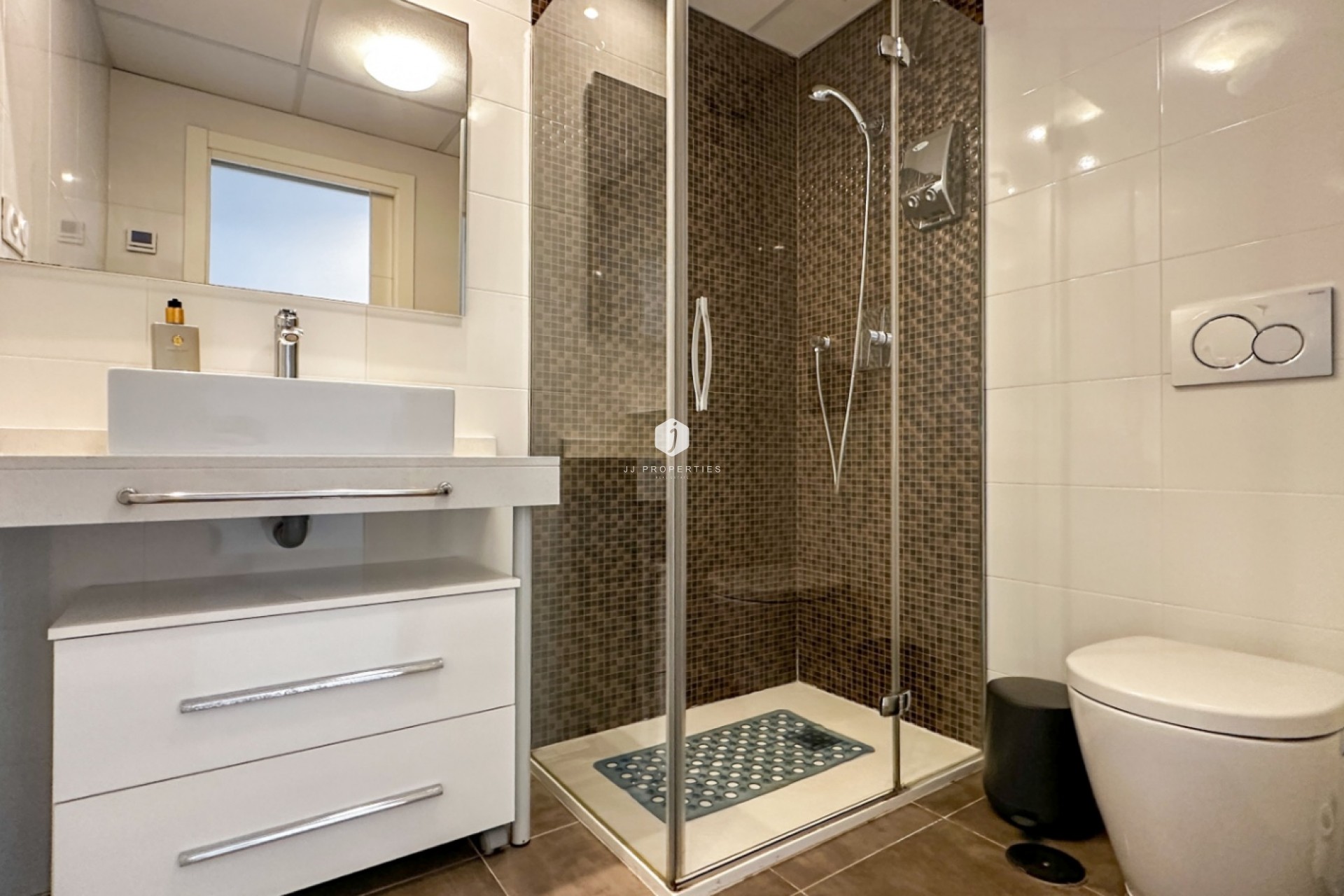 Resale - Apartment / flat -
Torrevieja - Costa Blanca