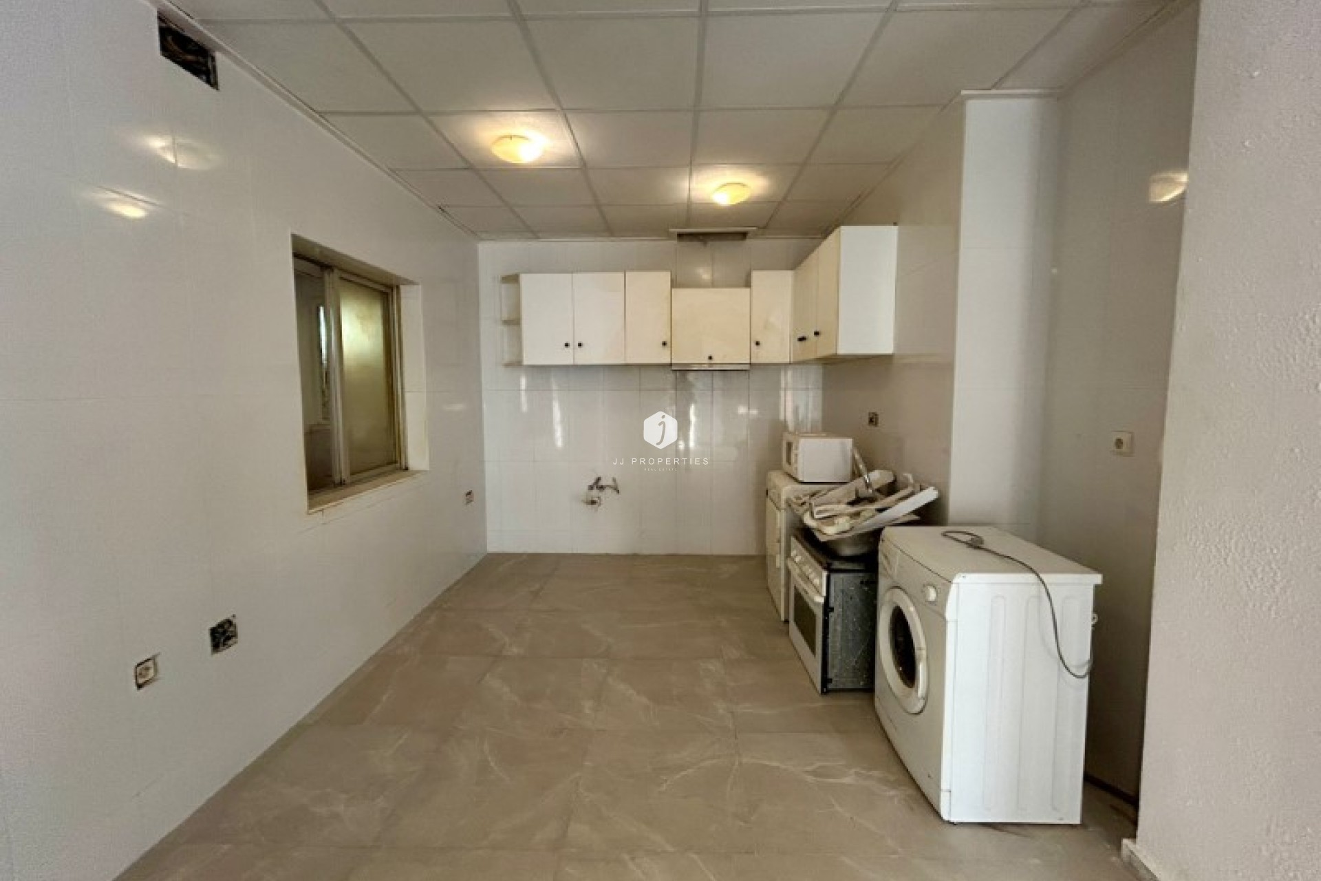 Resale - Apartment / flat -
Torrevieja - Costa Blanca