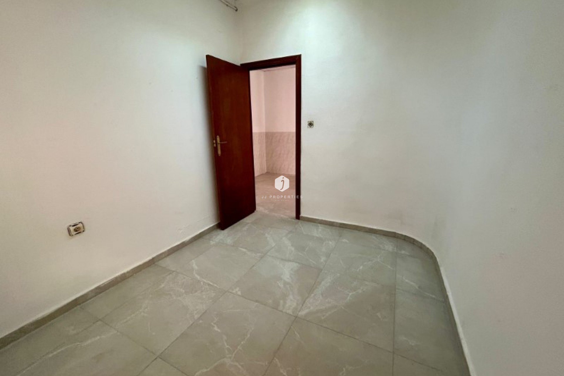 Resale - Apartment / flat -
Torrevieja - Costa Blanca